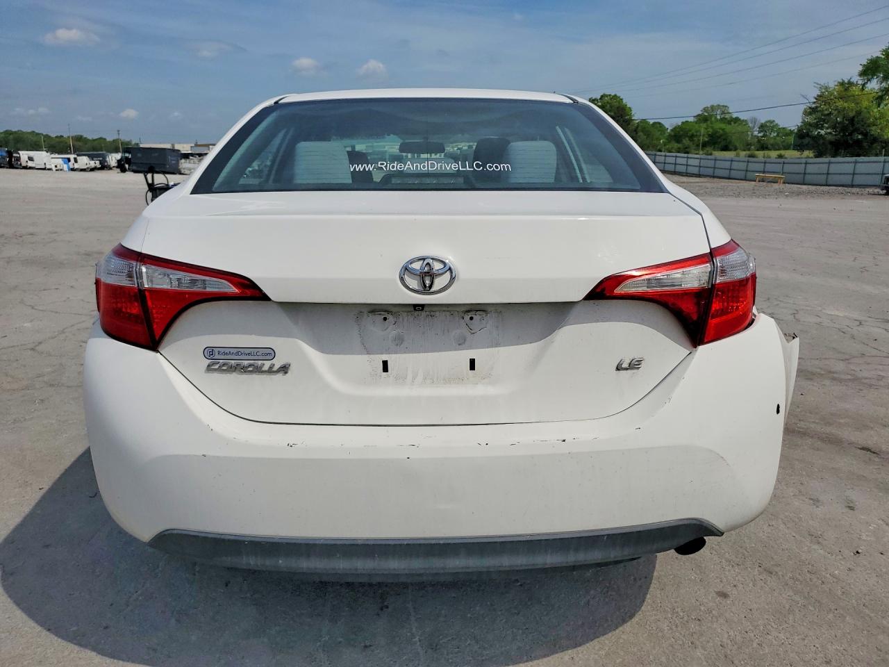 Toyota Corolla Le