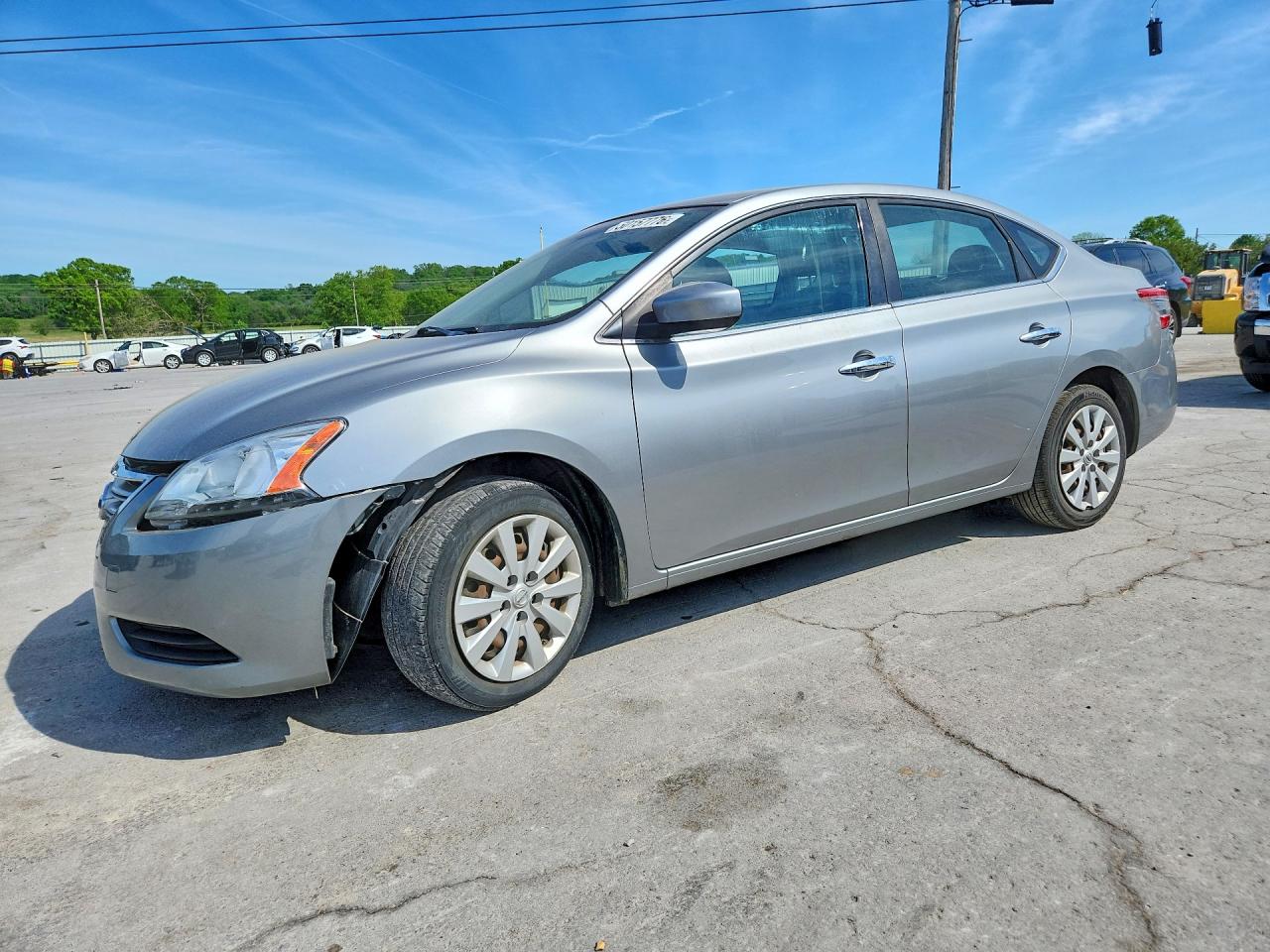 Salvage Nissan Sentra Image