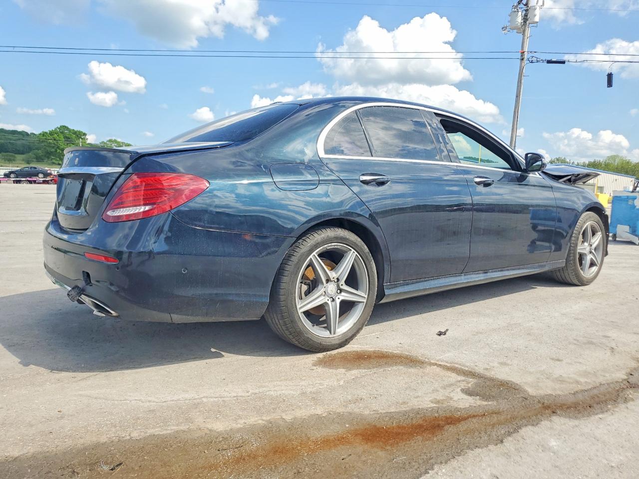 Mercedes-Benz E-Class 300