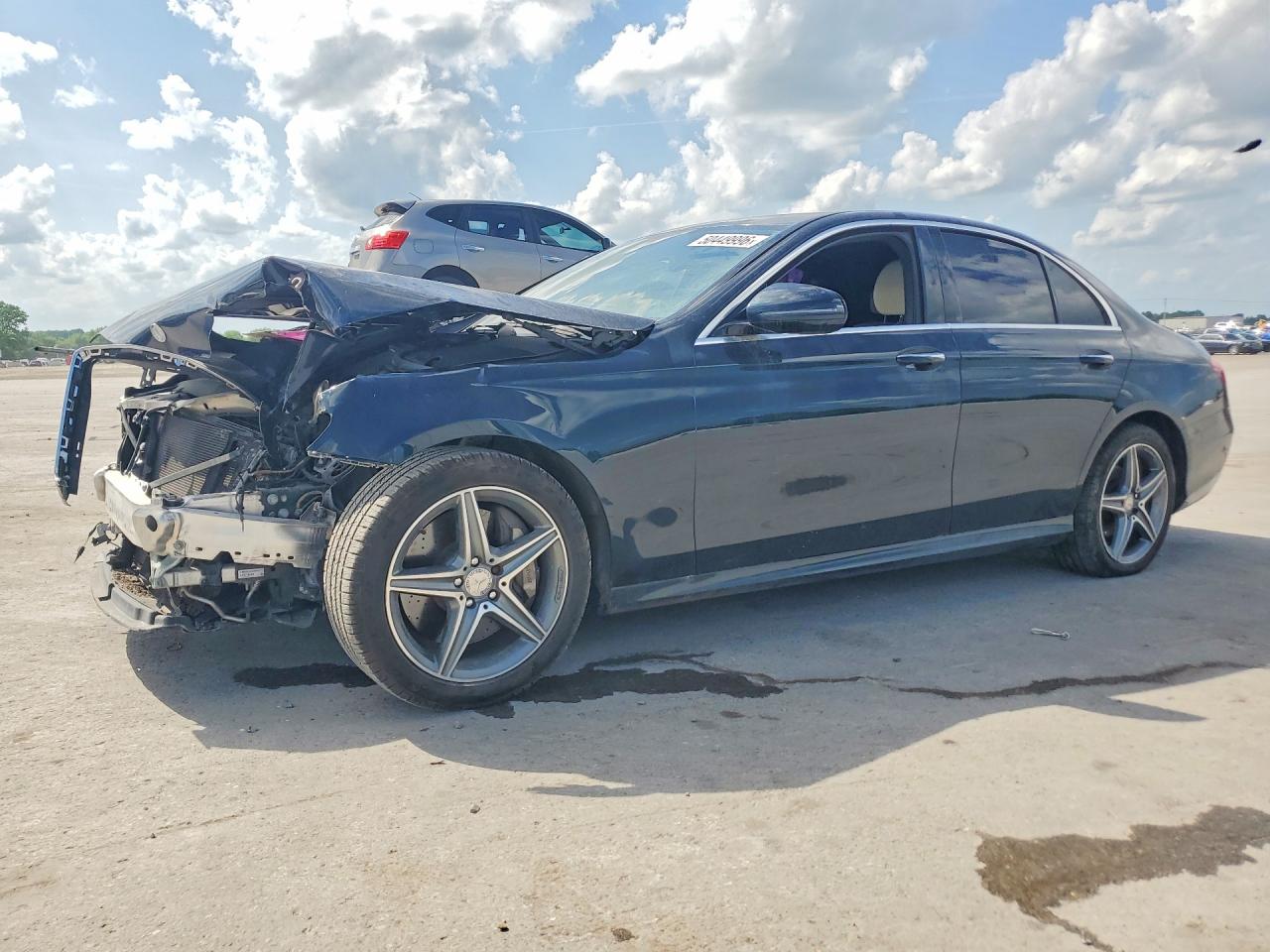Salvage Mercedes-Benz E-Class Image