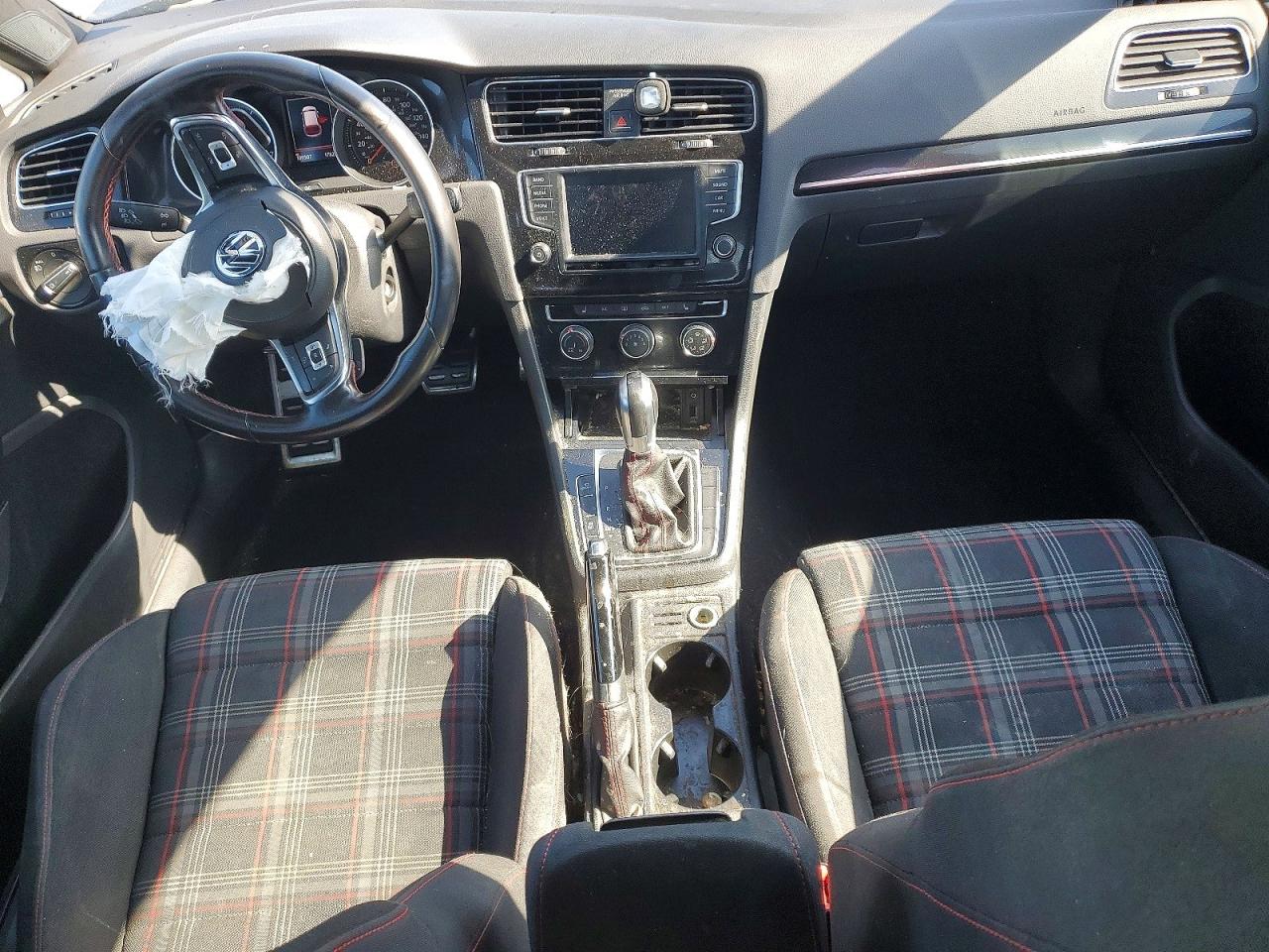 Volkswagen GTI S