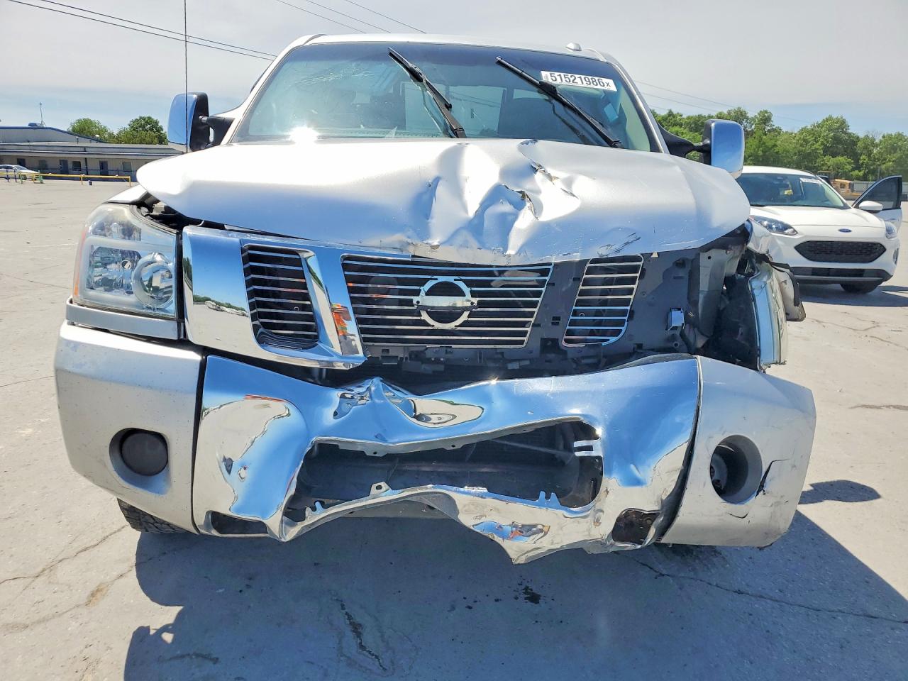 Nissan Titan Sv