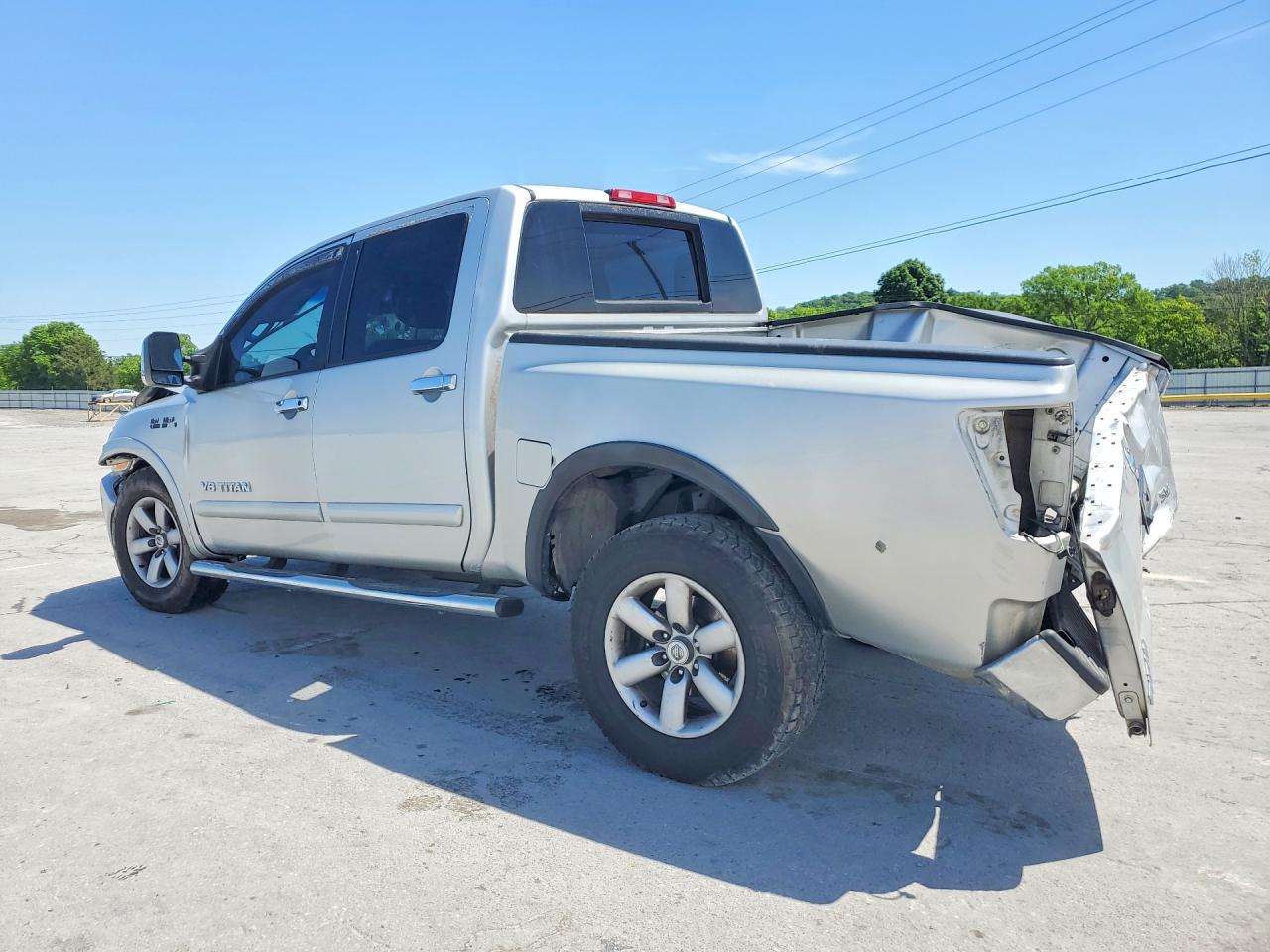 Nissan Titan Sv