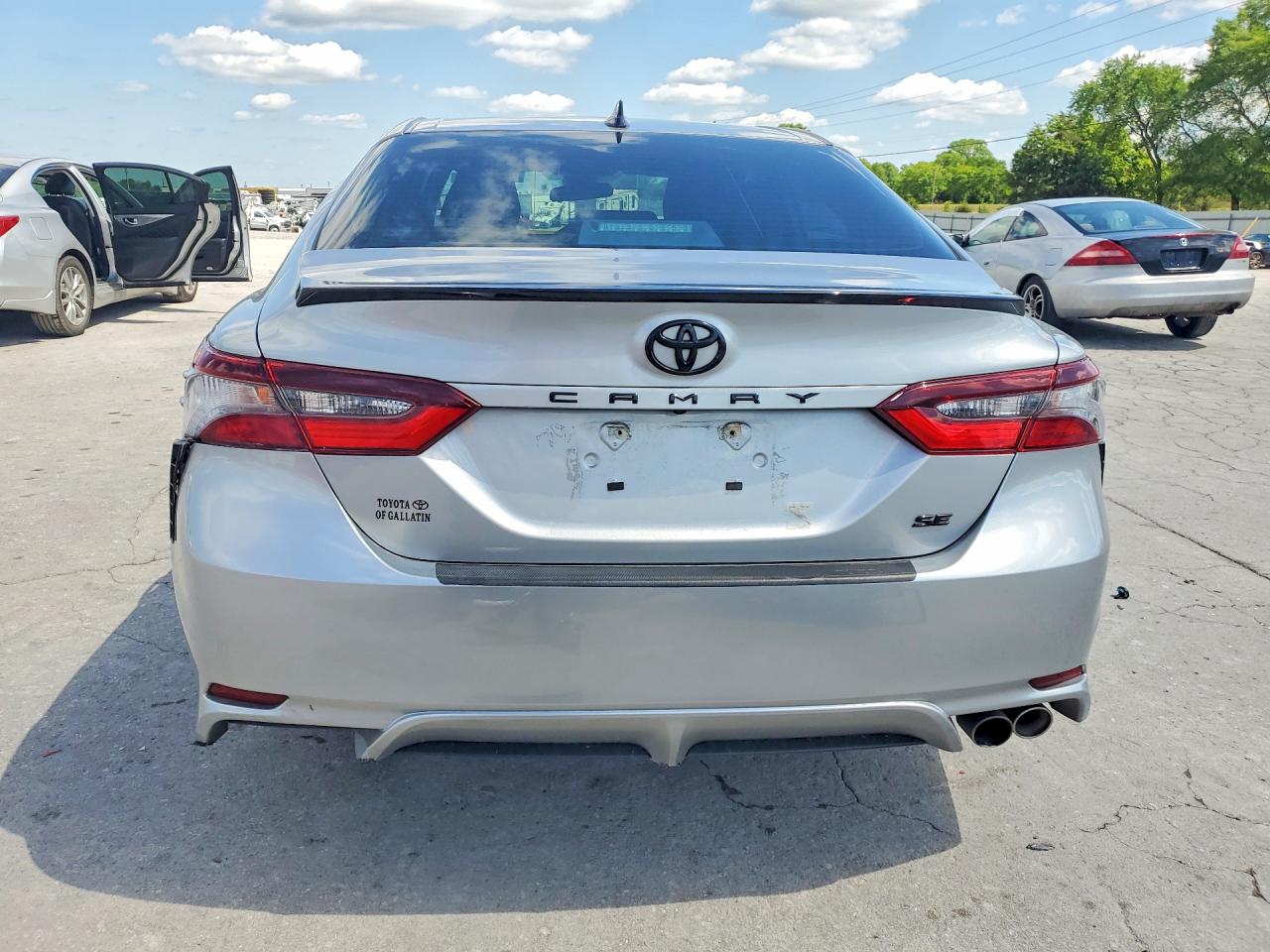 Toyota Camry Se Nightshade