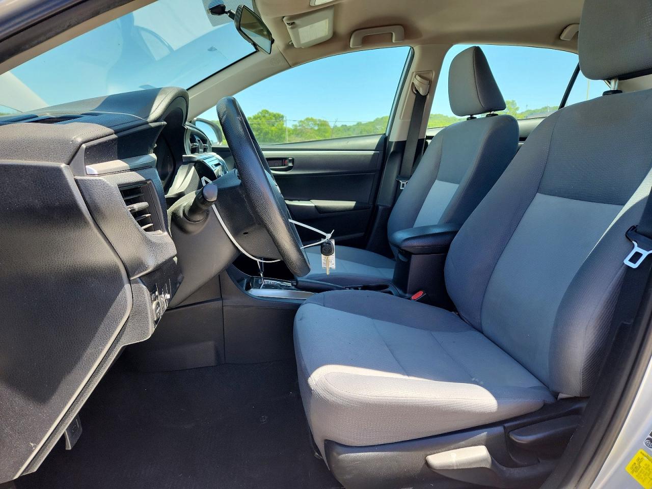 Toyota Corolla L