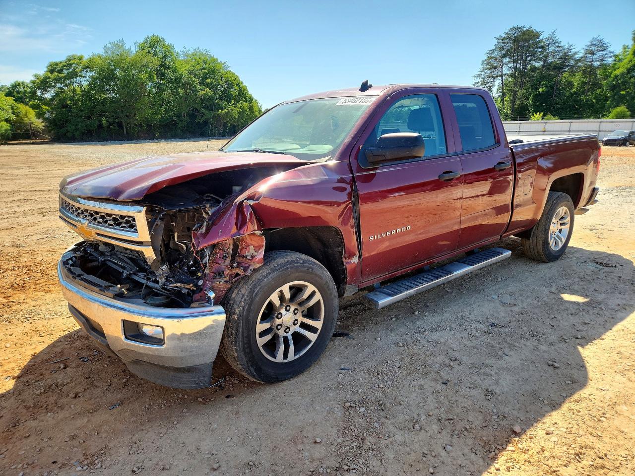 Salvage Chevrolet Silverado Image