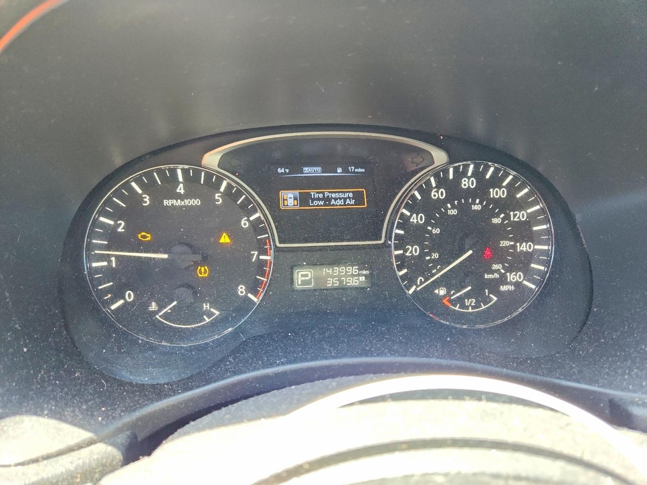 Nissan Pathfinder S