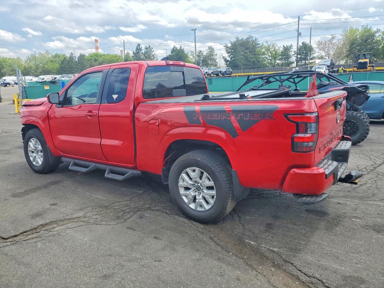 Nissan Frontier Sv