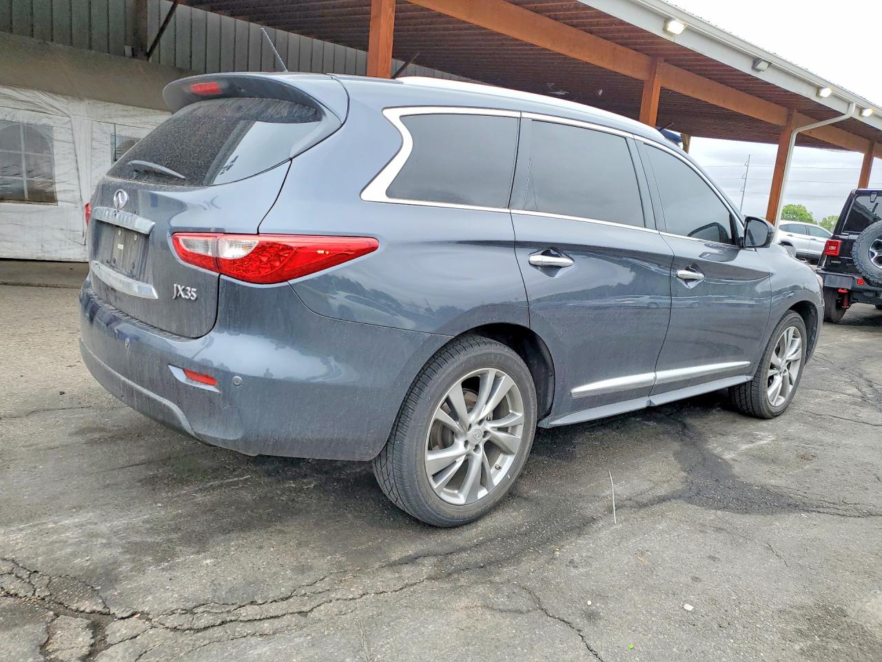 INFINITI JX35 Base