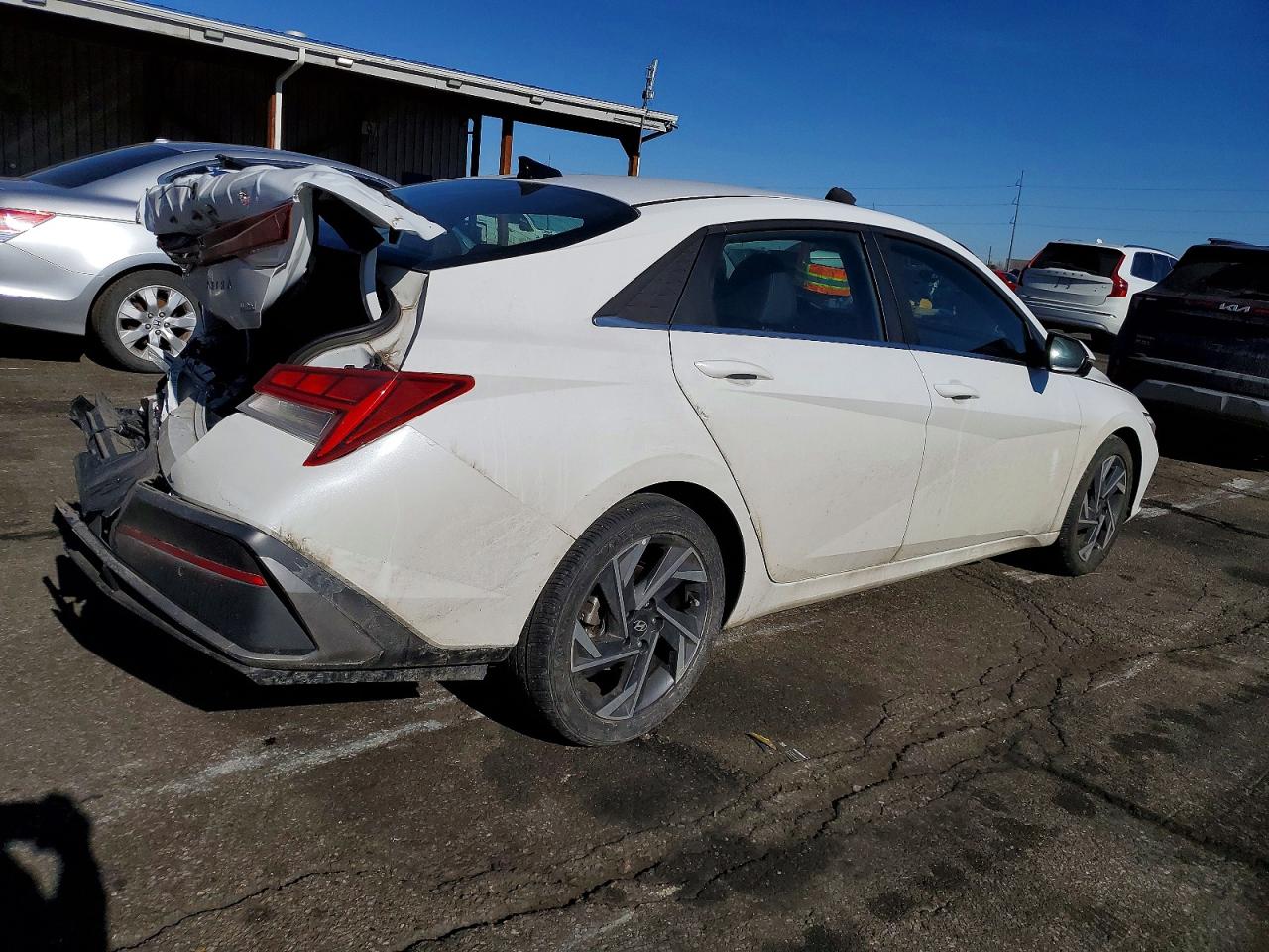 Hyundai ELANTRA Limited