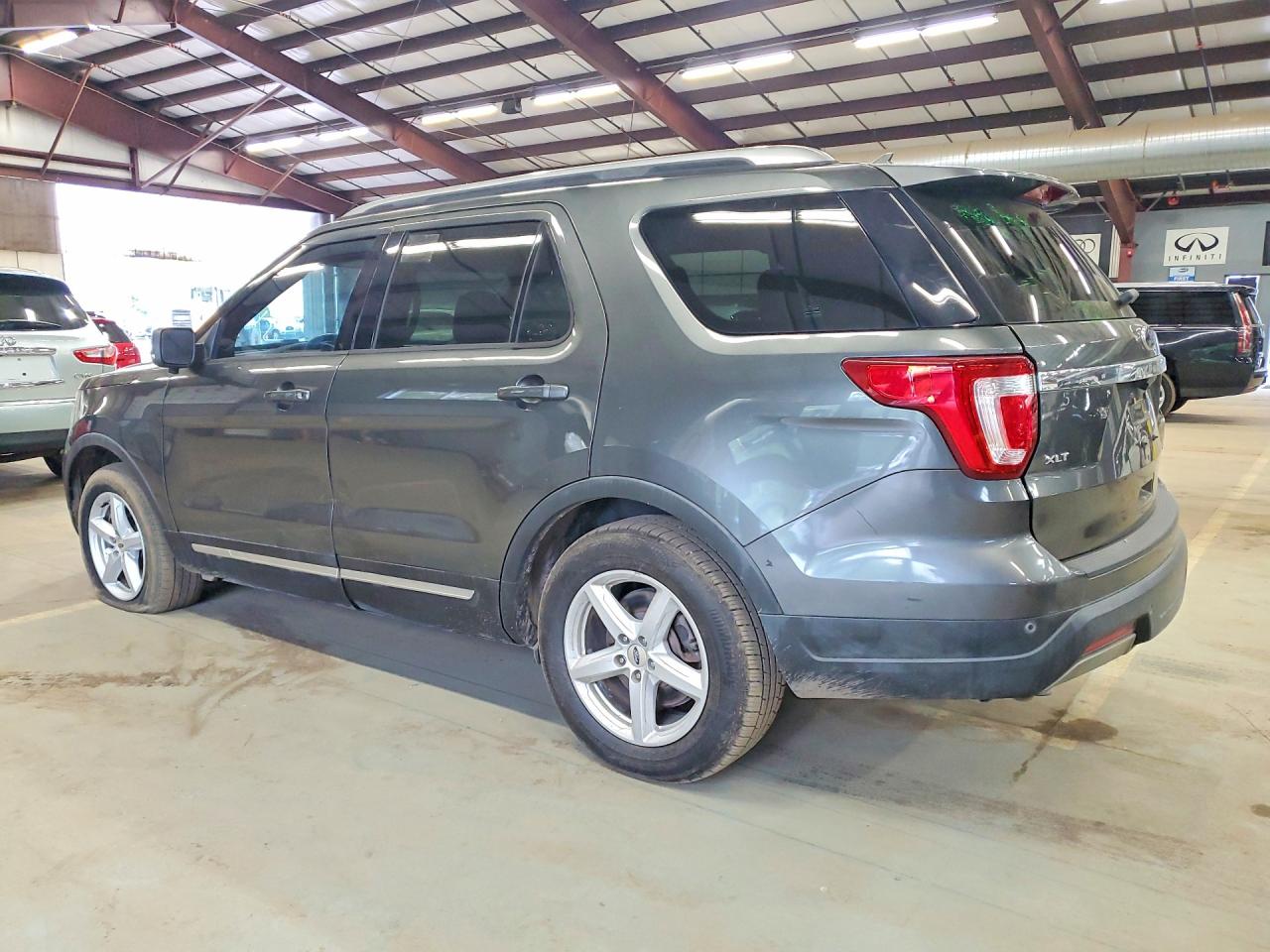 Ford Explorer Xlt