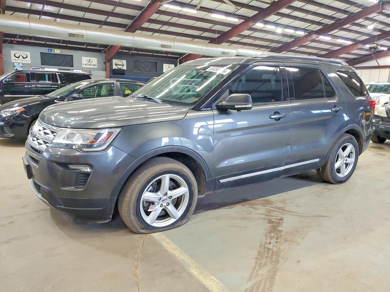 Salvage Ford Explorer Image