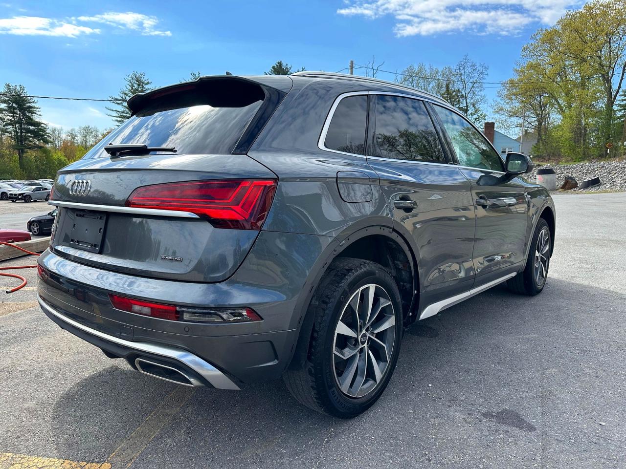 Audi Q5 Premium Plus 45