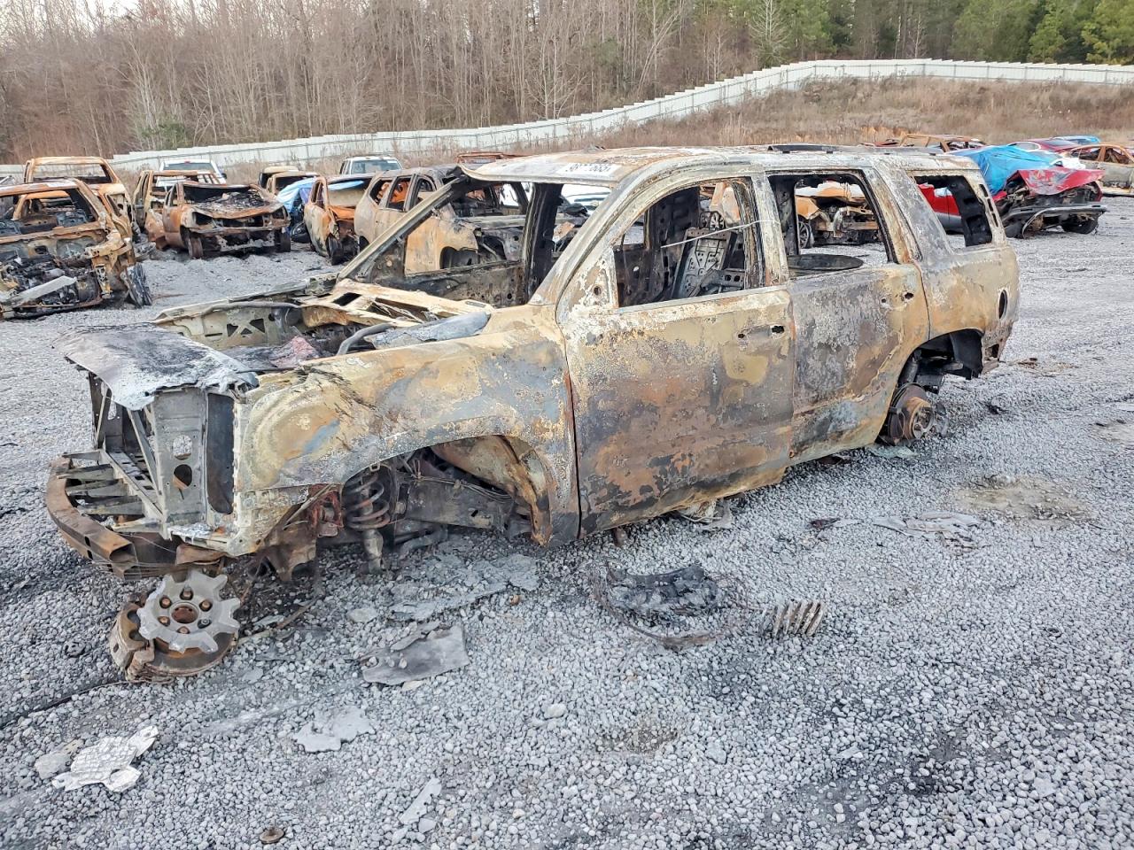 Salvage GMC Yukon Image