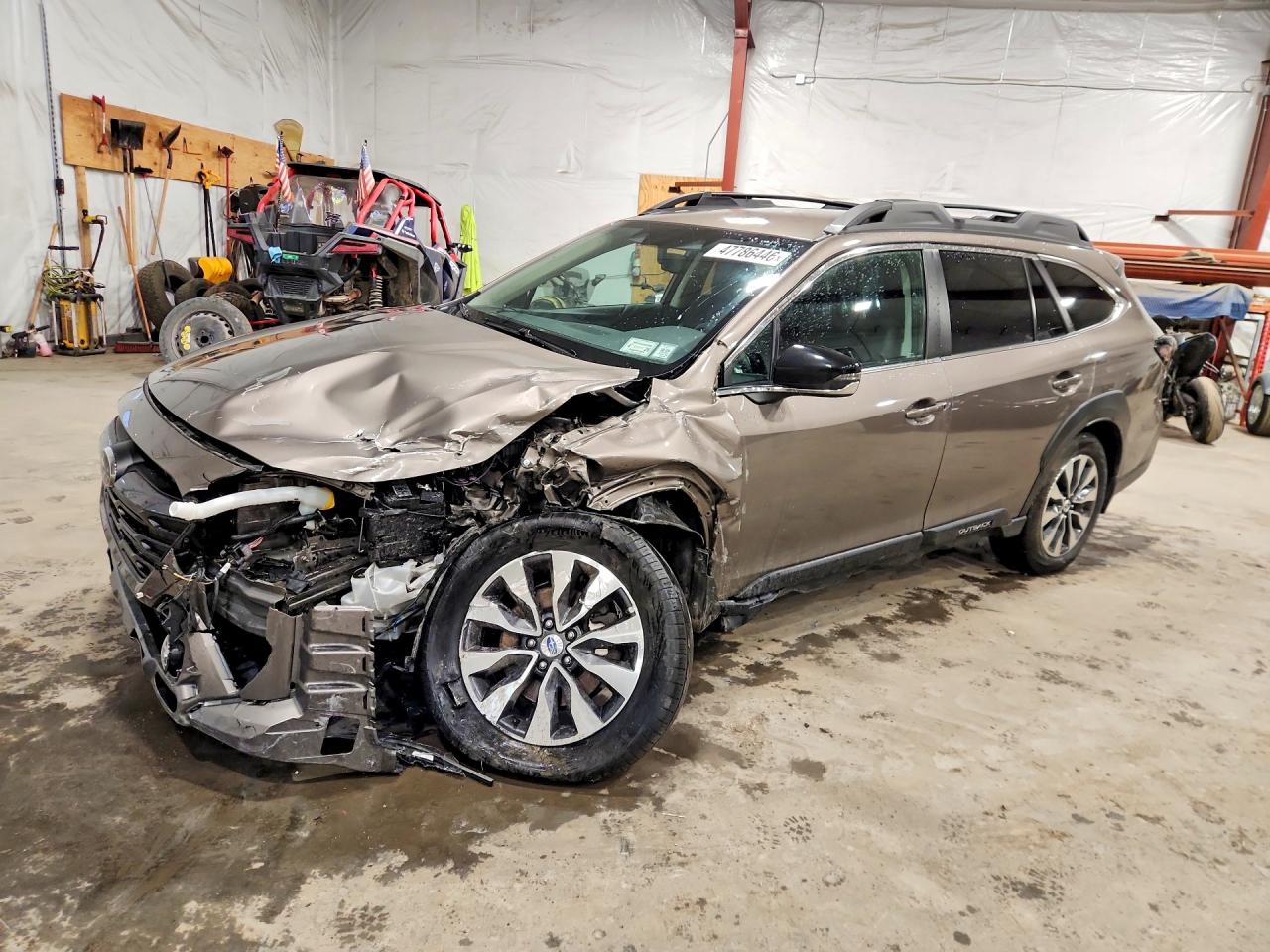 Salvage Subaru Outback Image