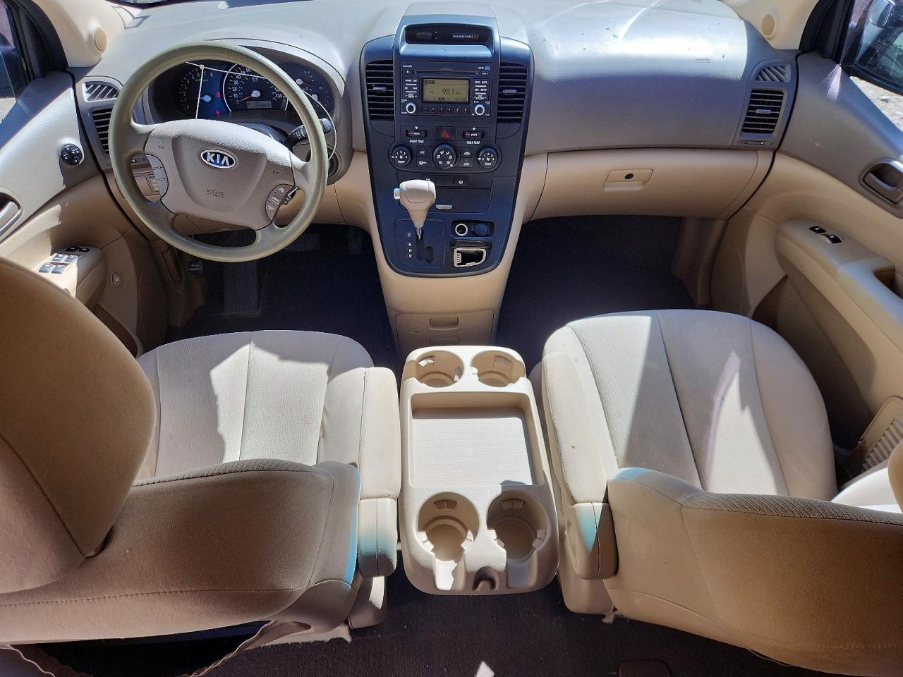 Kia Sedona Lx