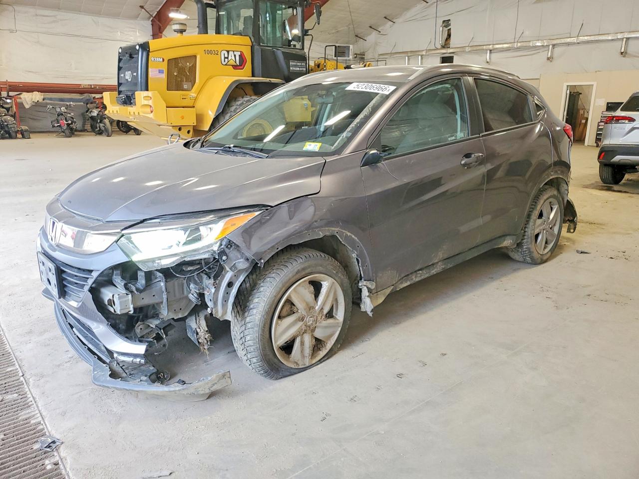 Salvage Honda HR-V Image