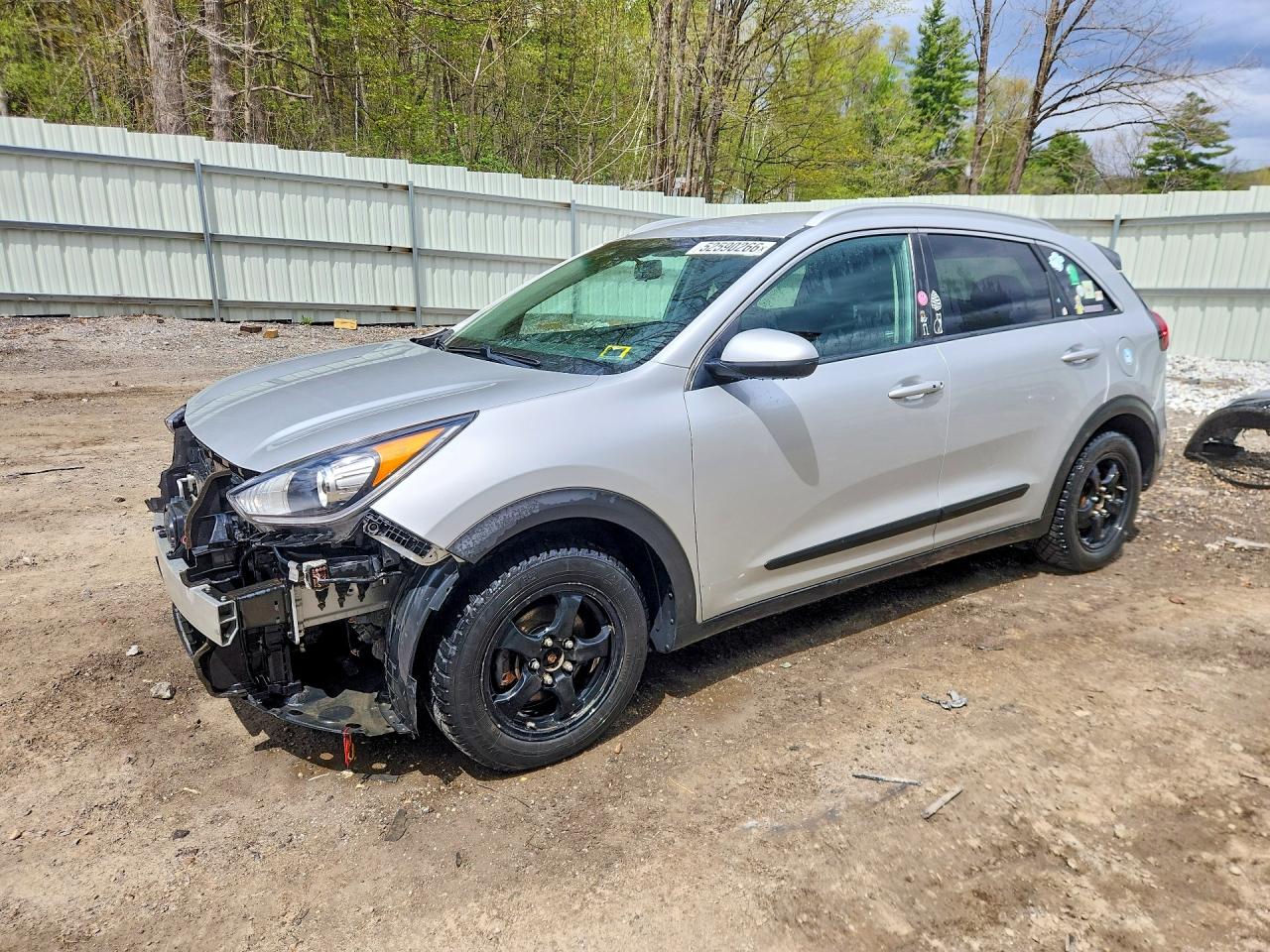 Salvage Kia Niro Image