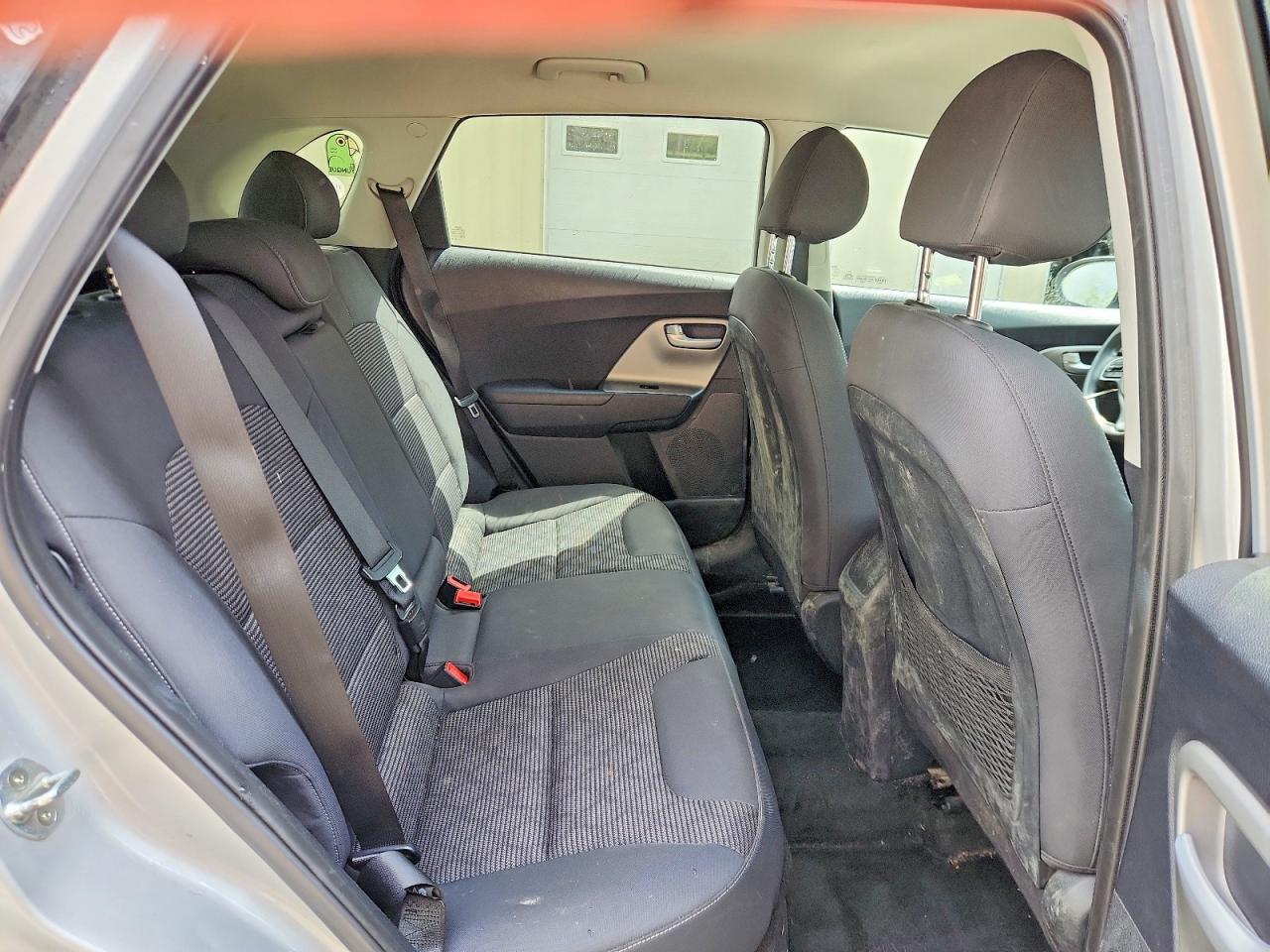Kia Niro Lx