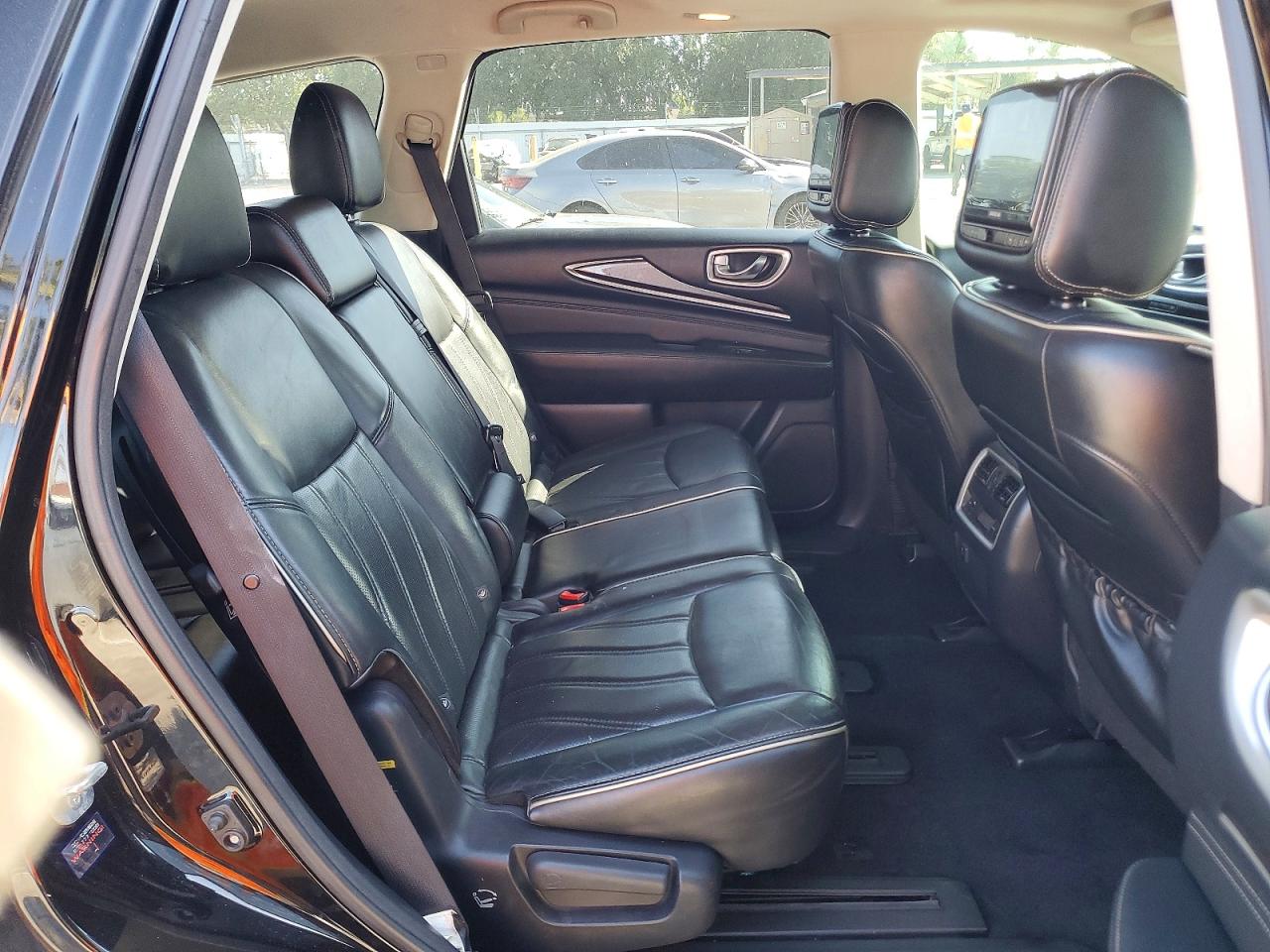 INFINITI Qx Base