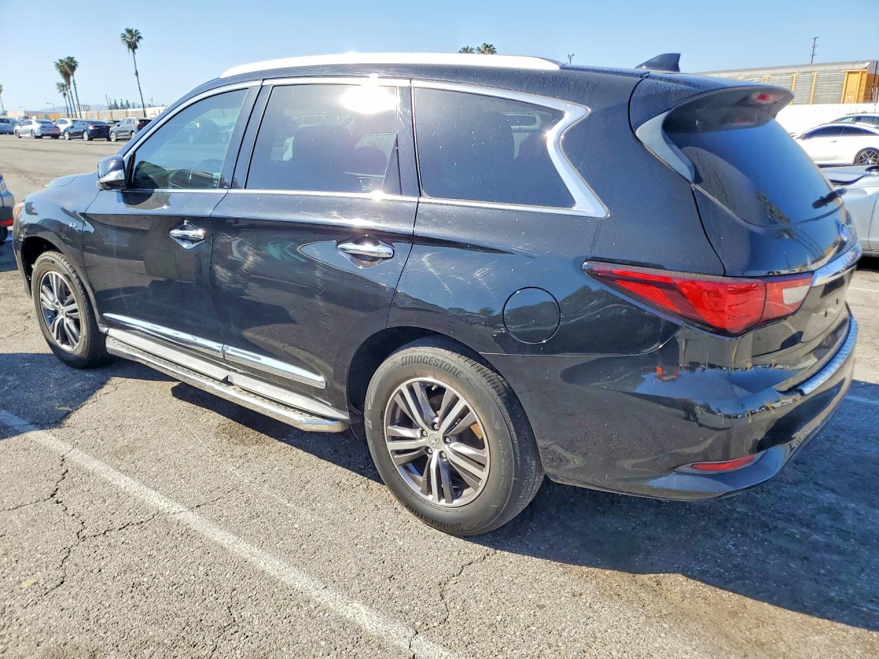 INFINITI Qx Base