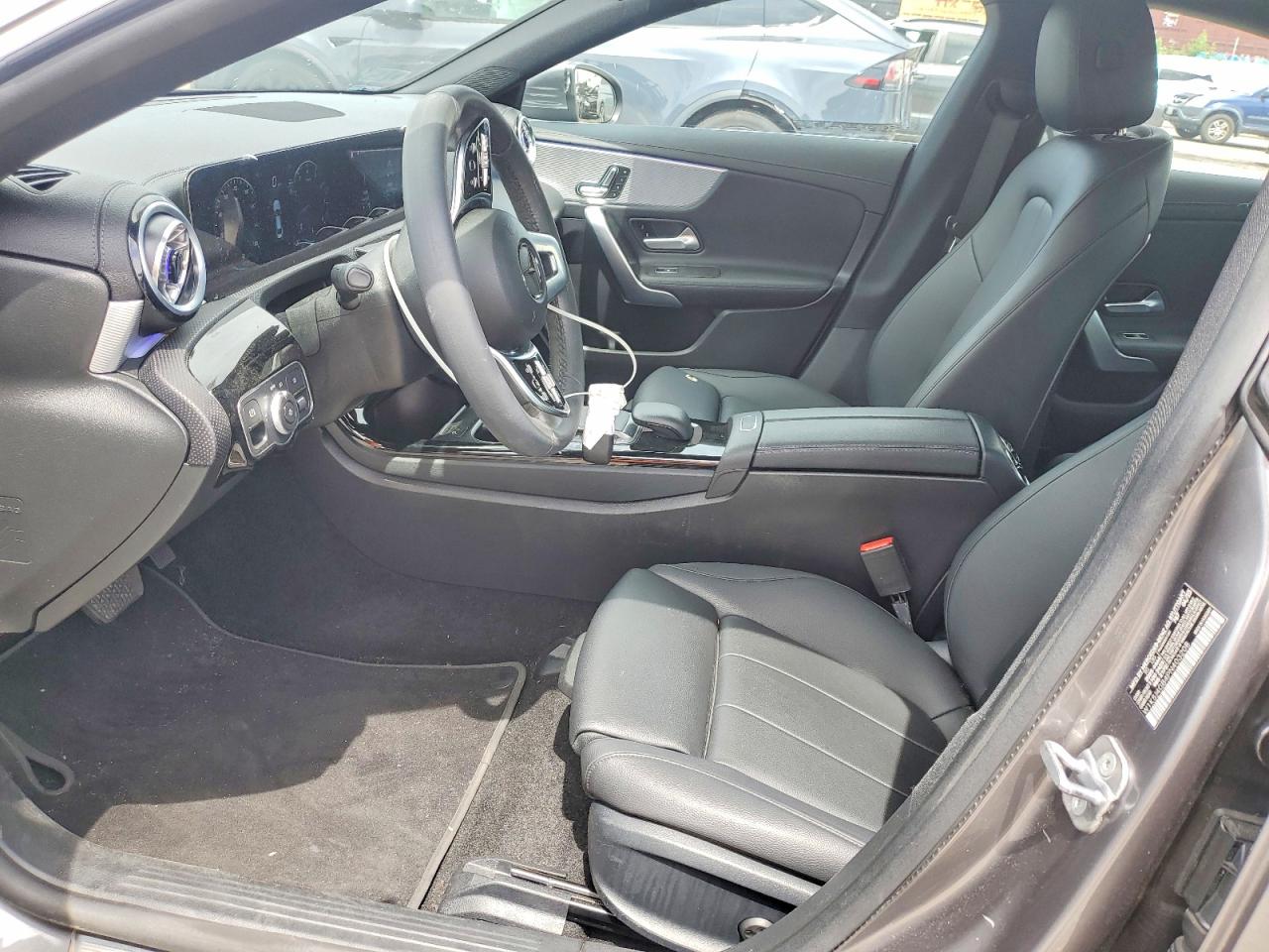 Mercedes-Benz Cla-class 250
