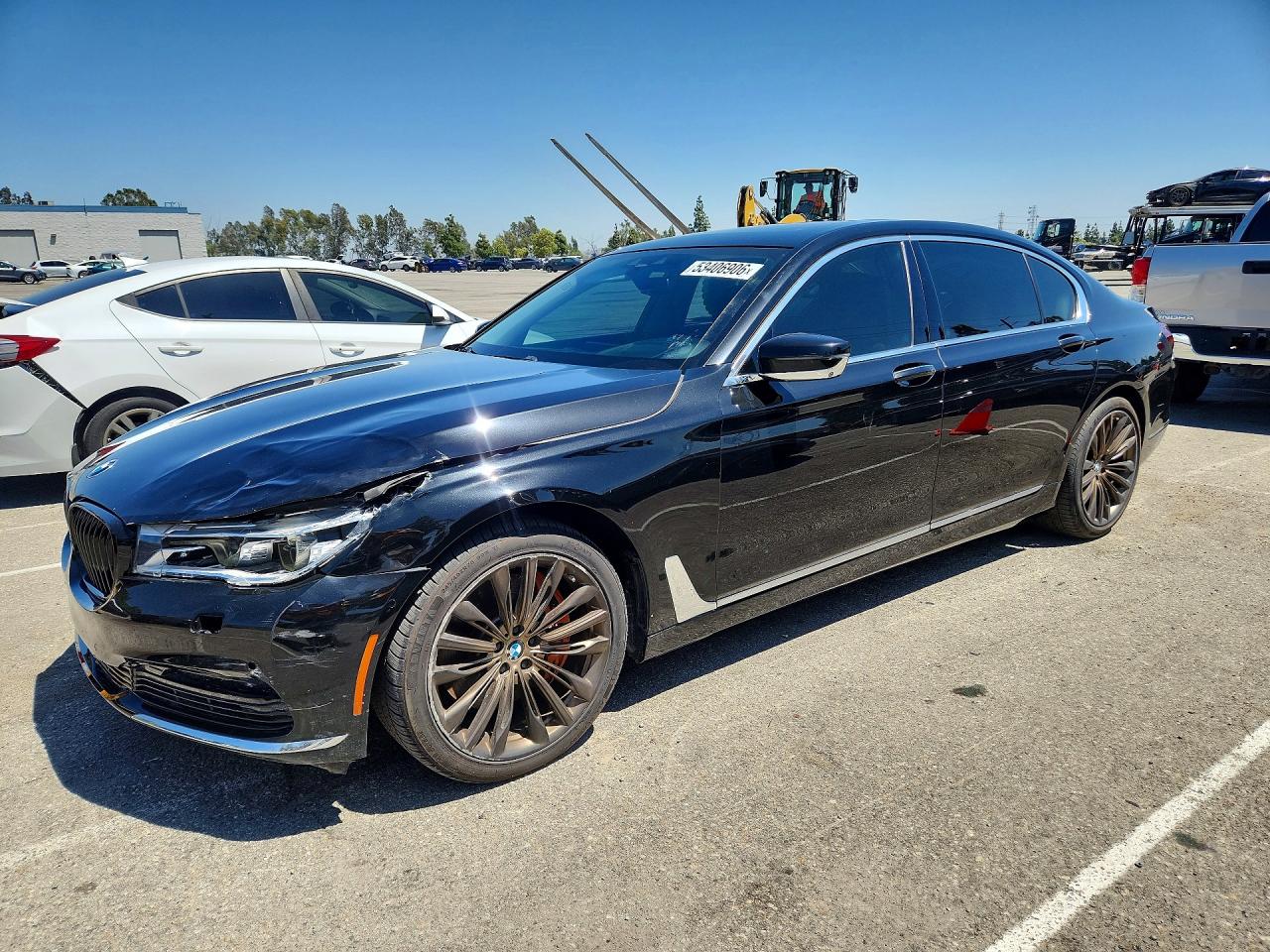 Salvage BMW 7 Series Image