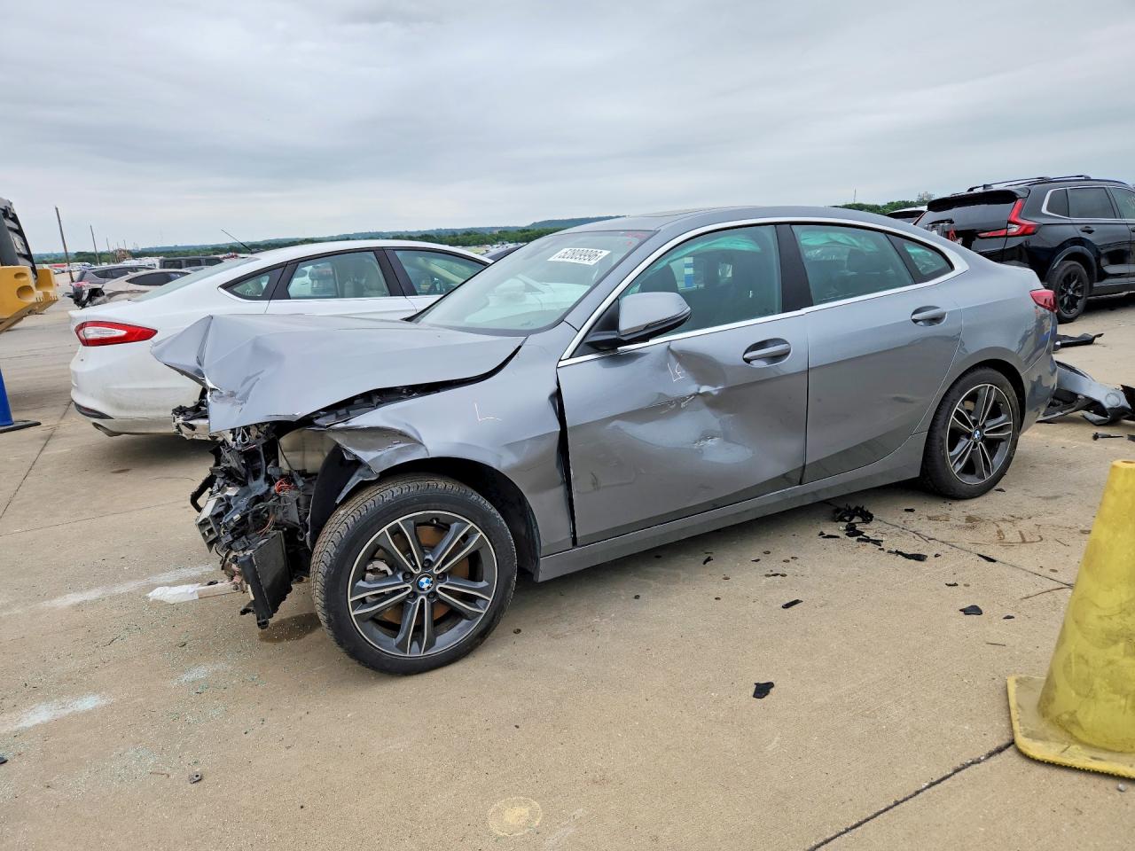 Salvage BMW 2 Series Image