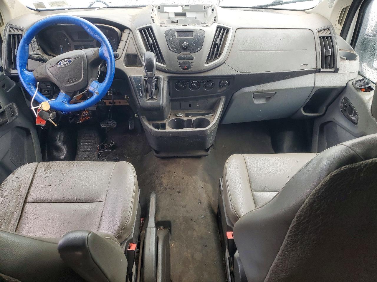 Ford Transit T-250