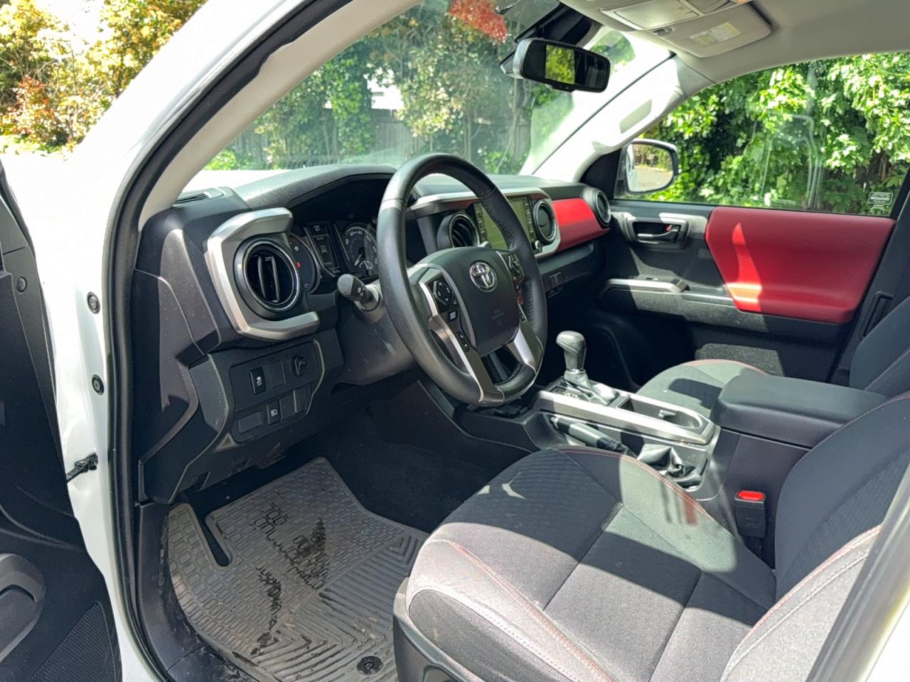 Toyota Tacoma Sr5 V6