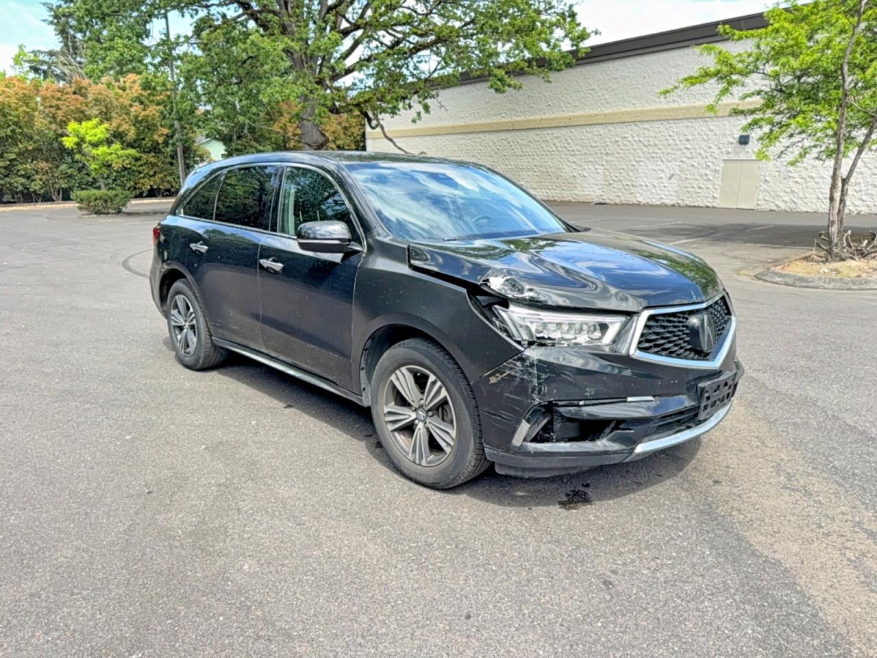 Salvage Acura MDX Image