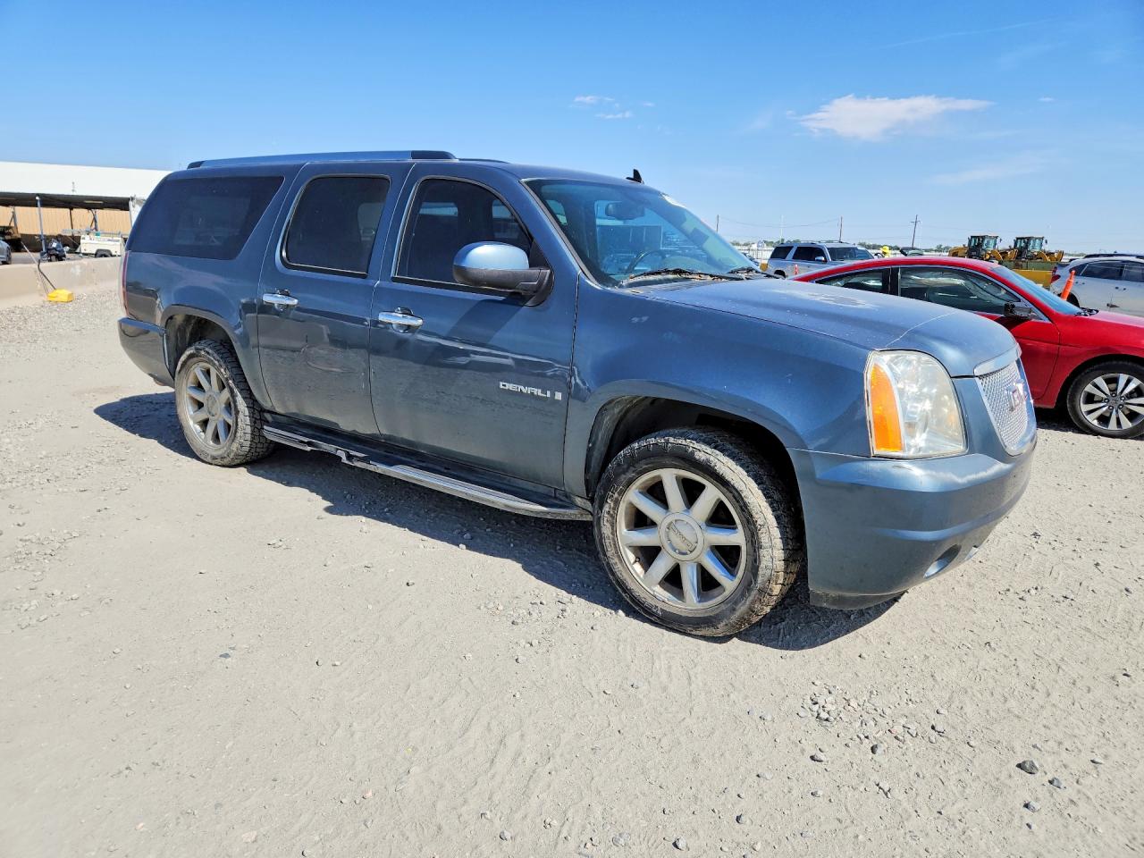 GMC Yukon Denali