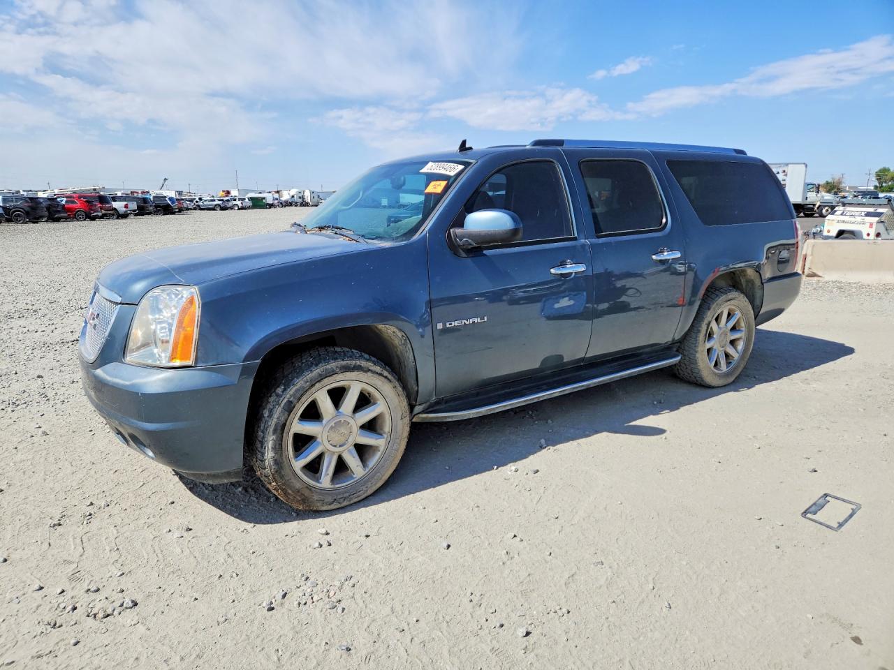 2008 GMC Yukon 1GKFK66858J******