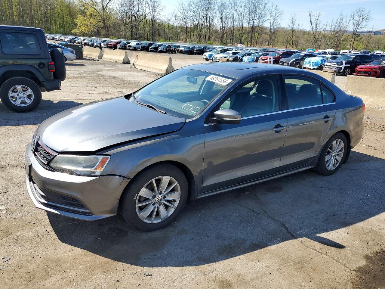 Salvage Volkswagen Jetta Image