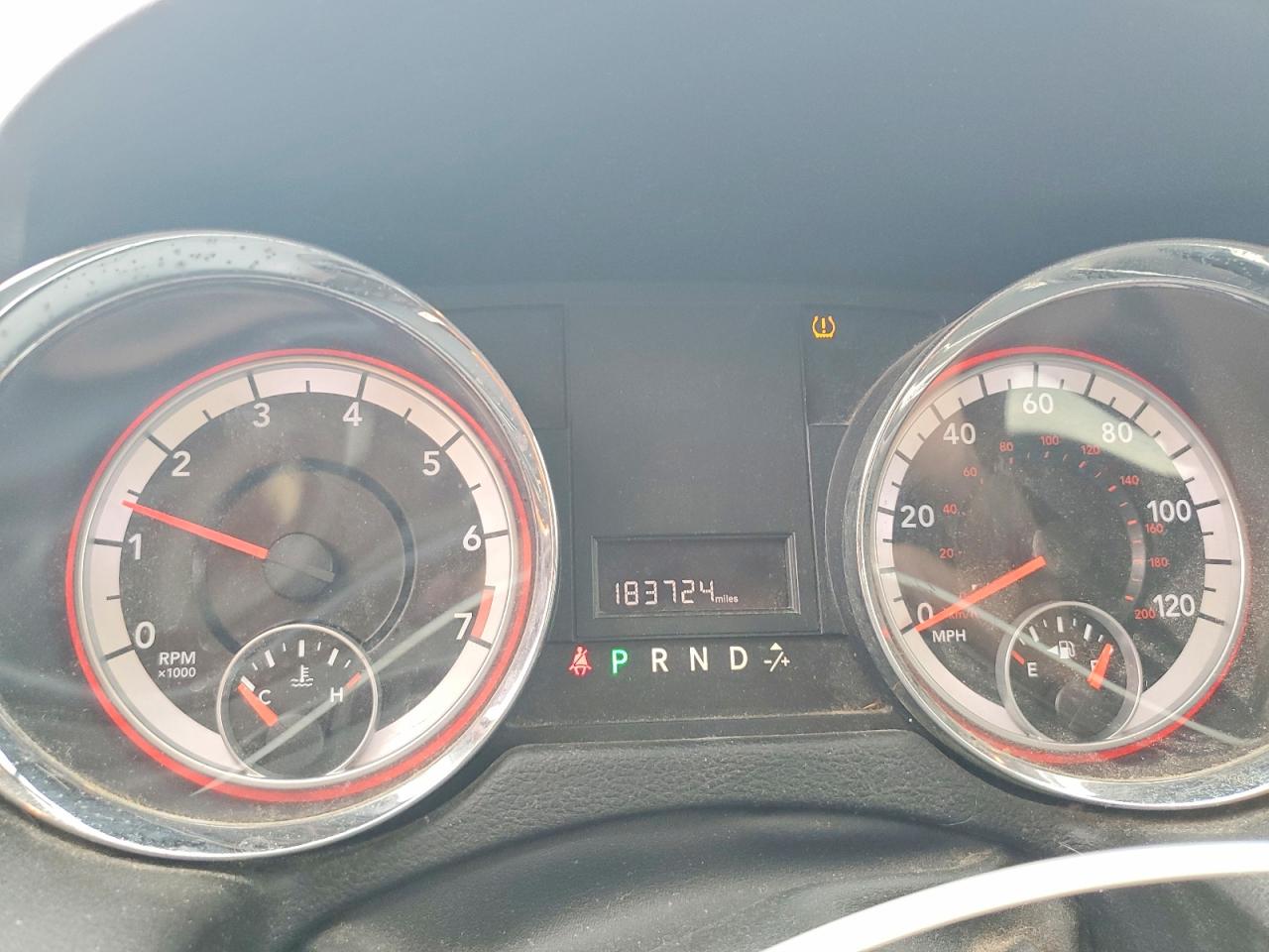 Dodge Caravan Sxt