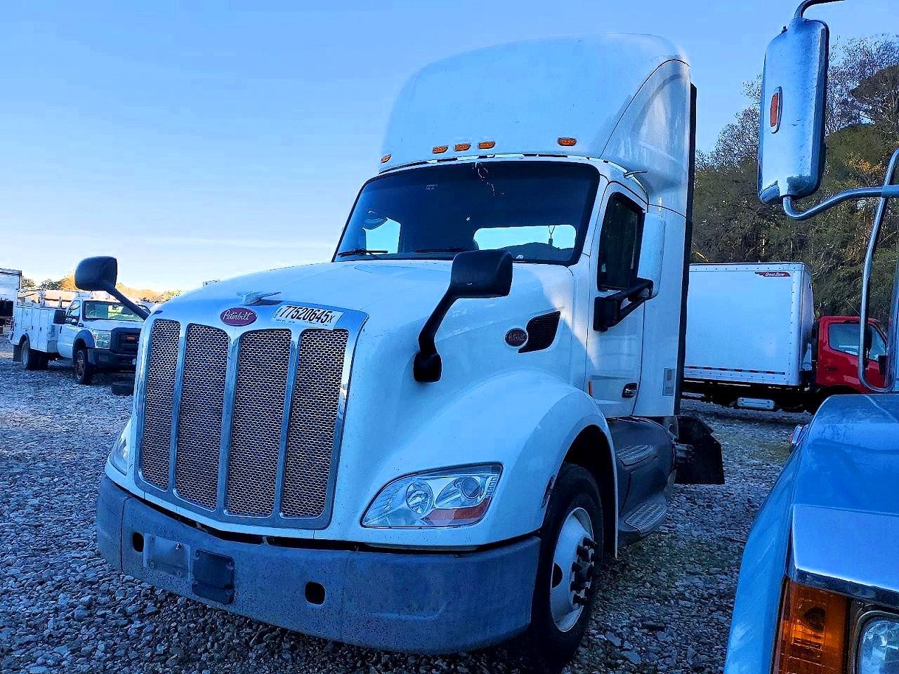 Peterbilt 579