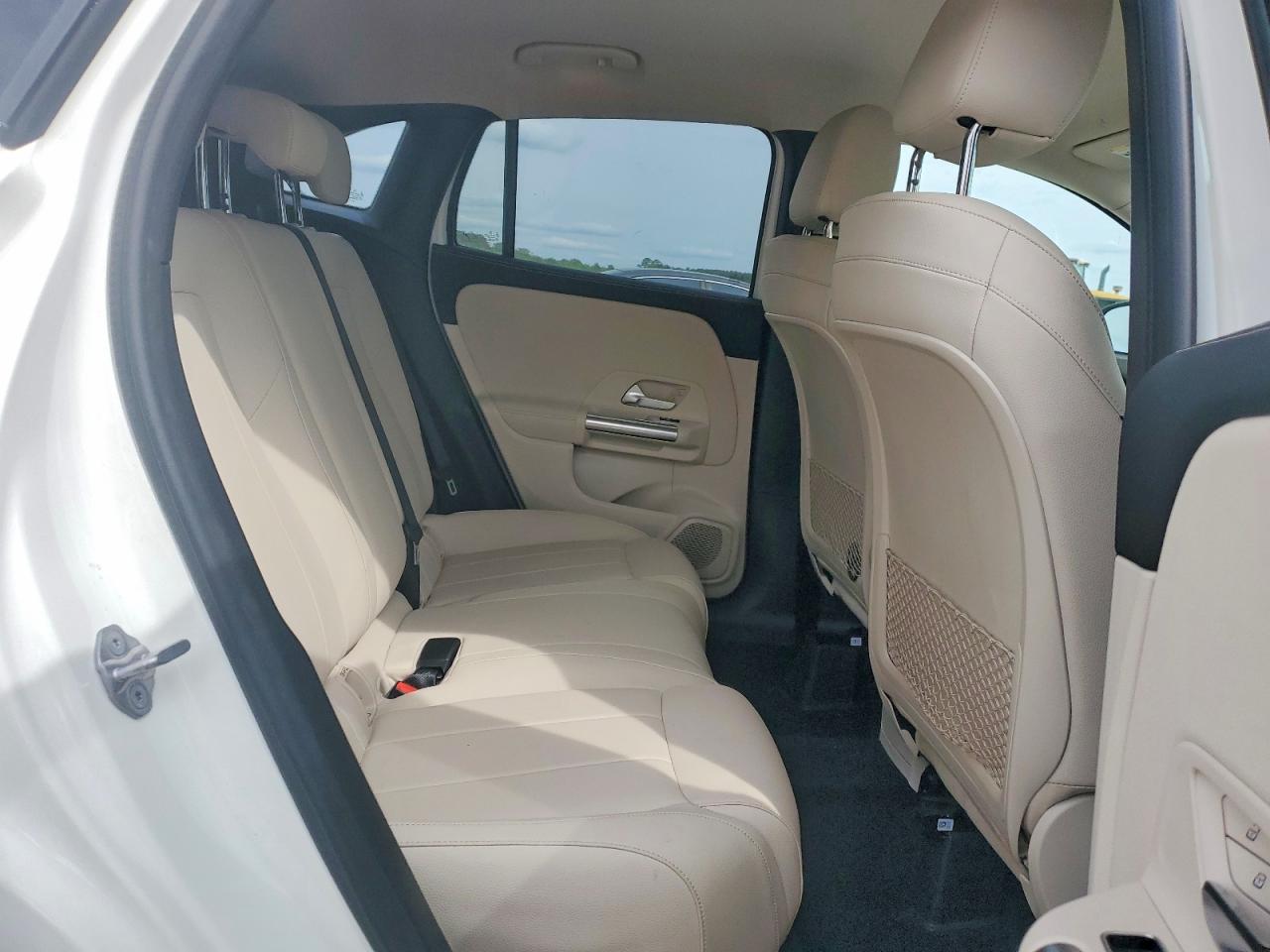 Mercedes-Benz GLA 250 4matic