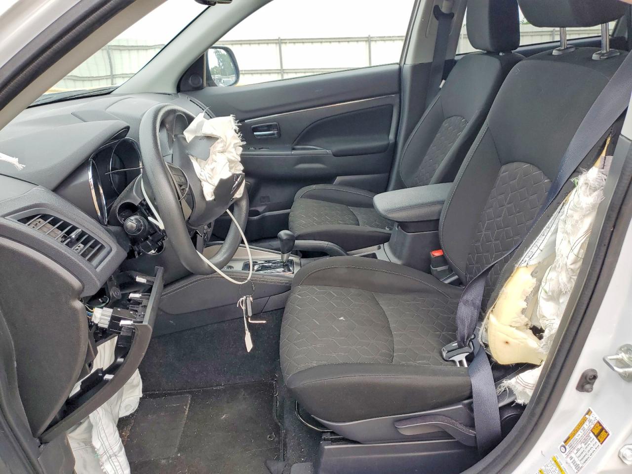Mitsubishi Outlander S