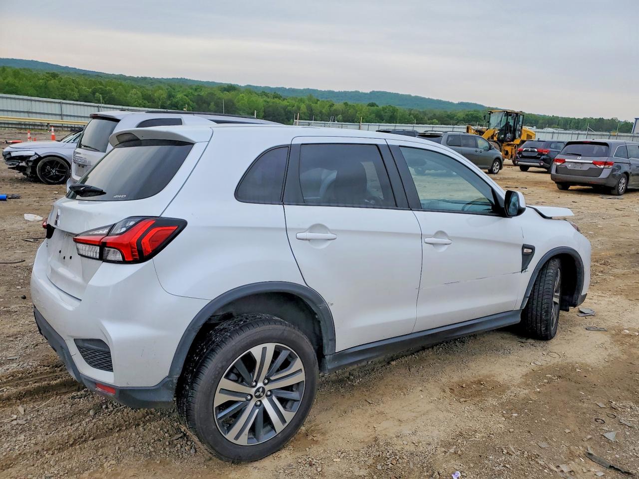 Mitsubishi Outlander S