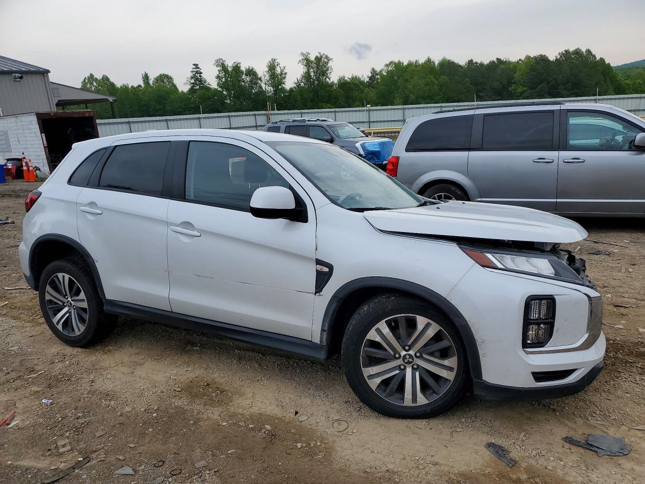 Mitsubishi Outlander S