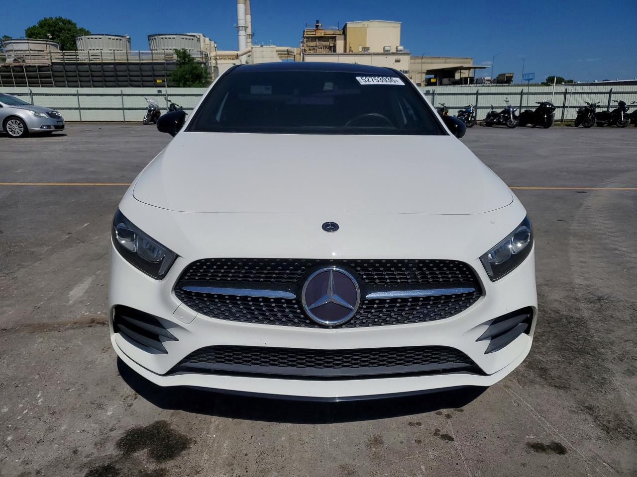 Mercedes-Benz A-Class 220
