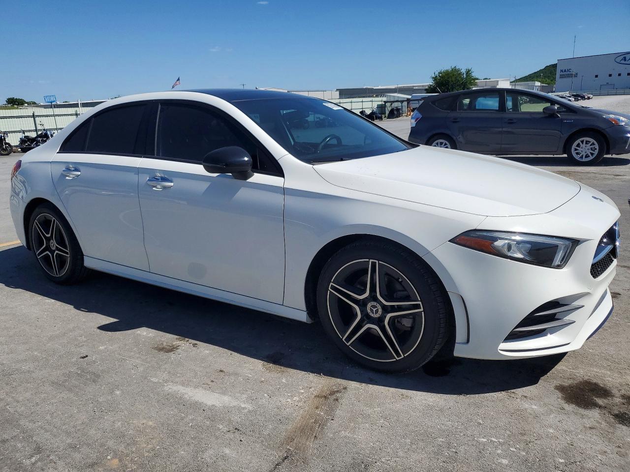 Mercedes-Benz A-Class 220