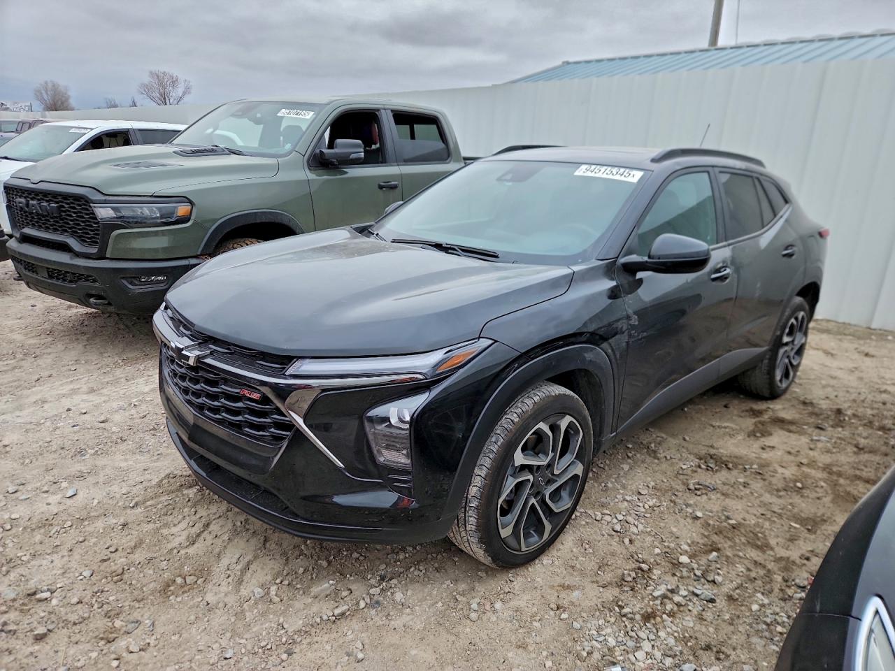 Salvage Chevrolet Trax Image