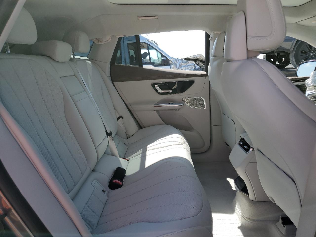 Mercedes-Benz EQE 350+