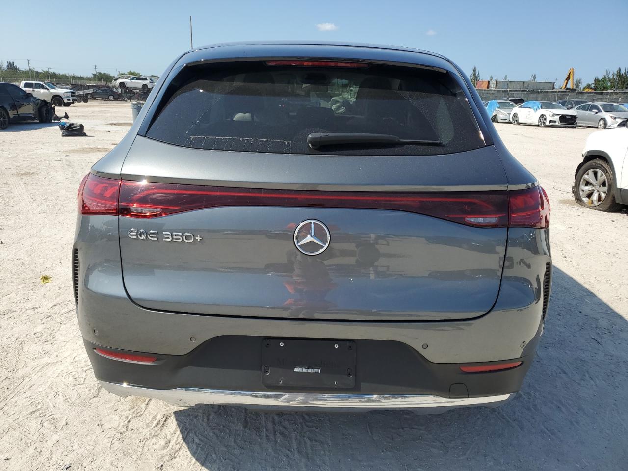 Mercedes-Benz EQE 350+