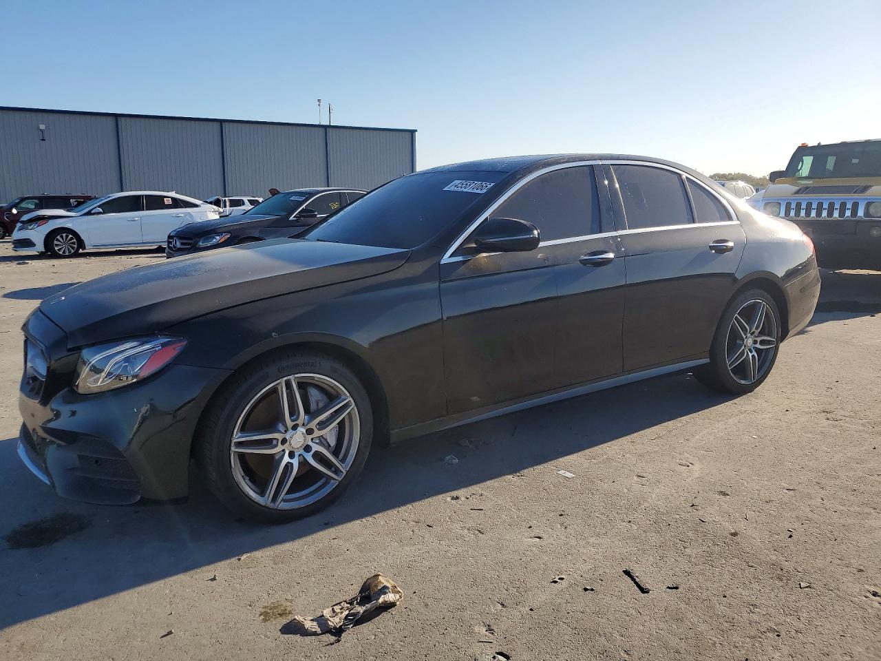 Salvage Mercedes-Benz E-Class Image