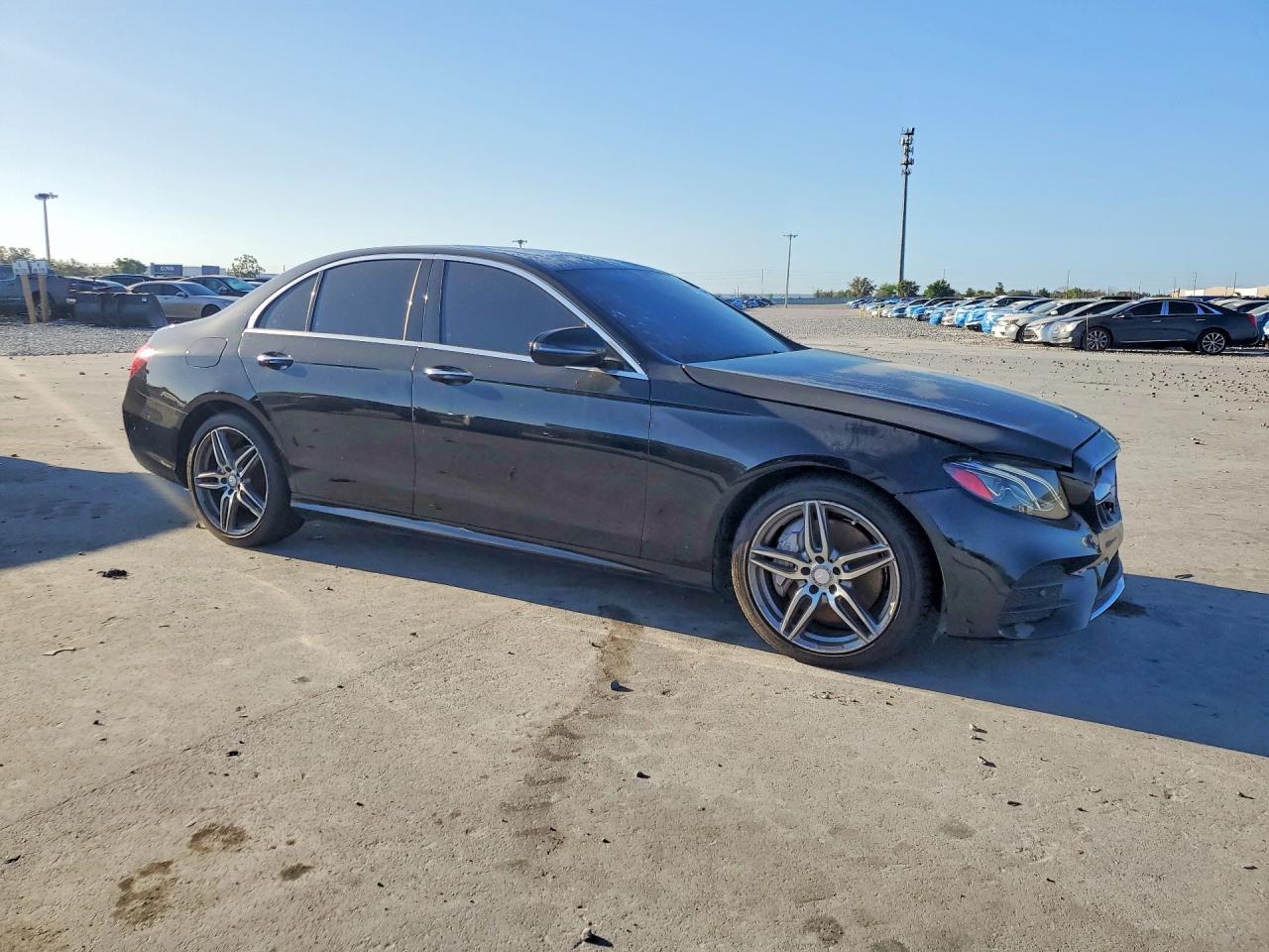 Mercedes-Benz E-Class 300