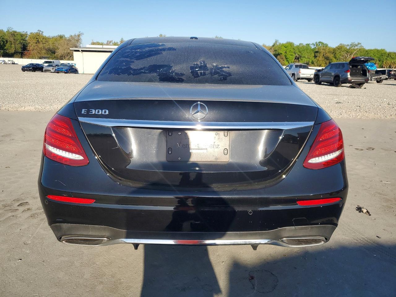 Mercedes-Benz E-Class 300