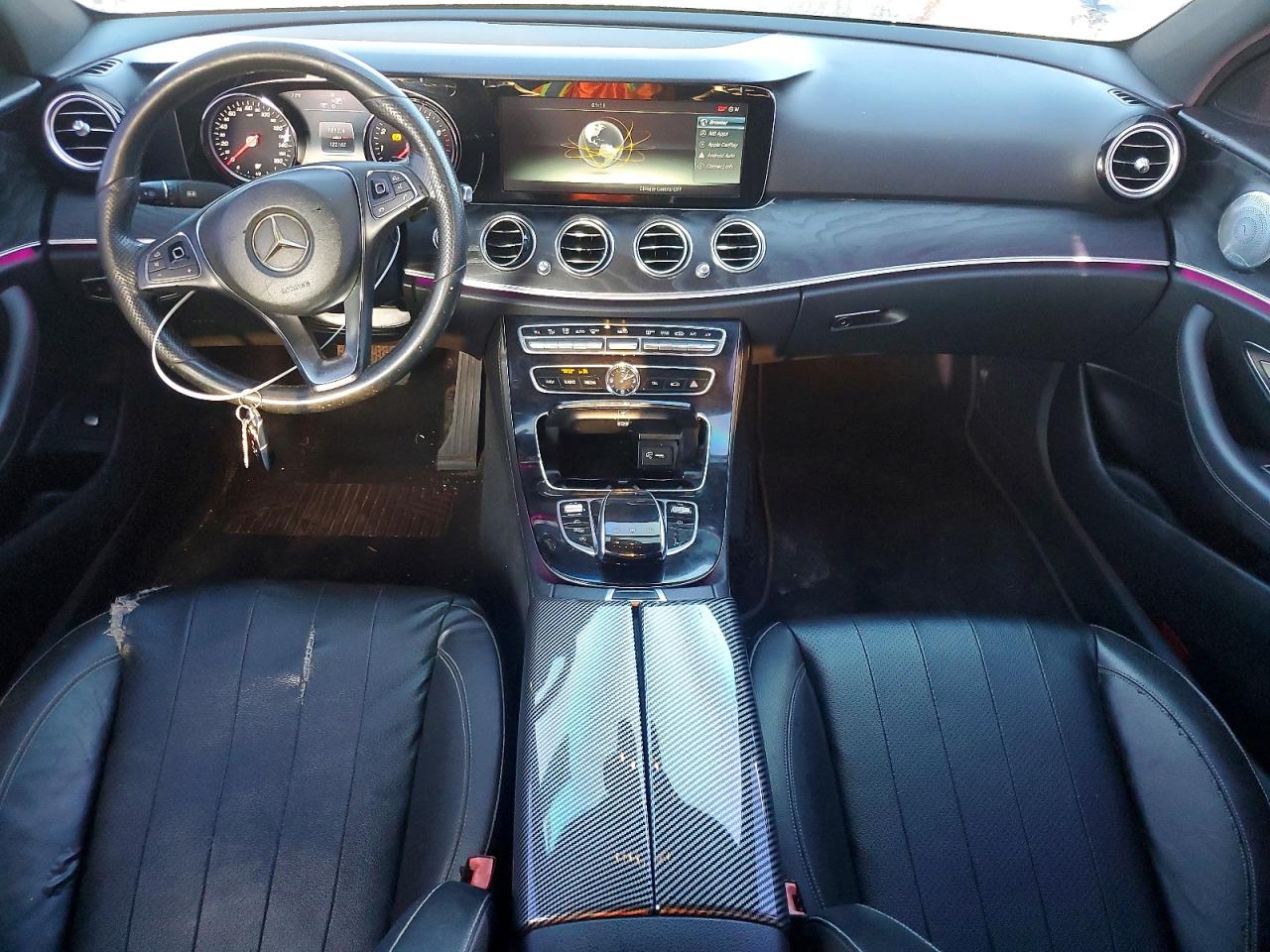 Mercedes-Benz E-Class 300
