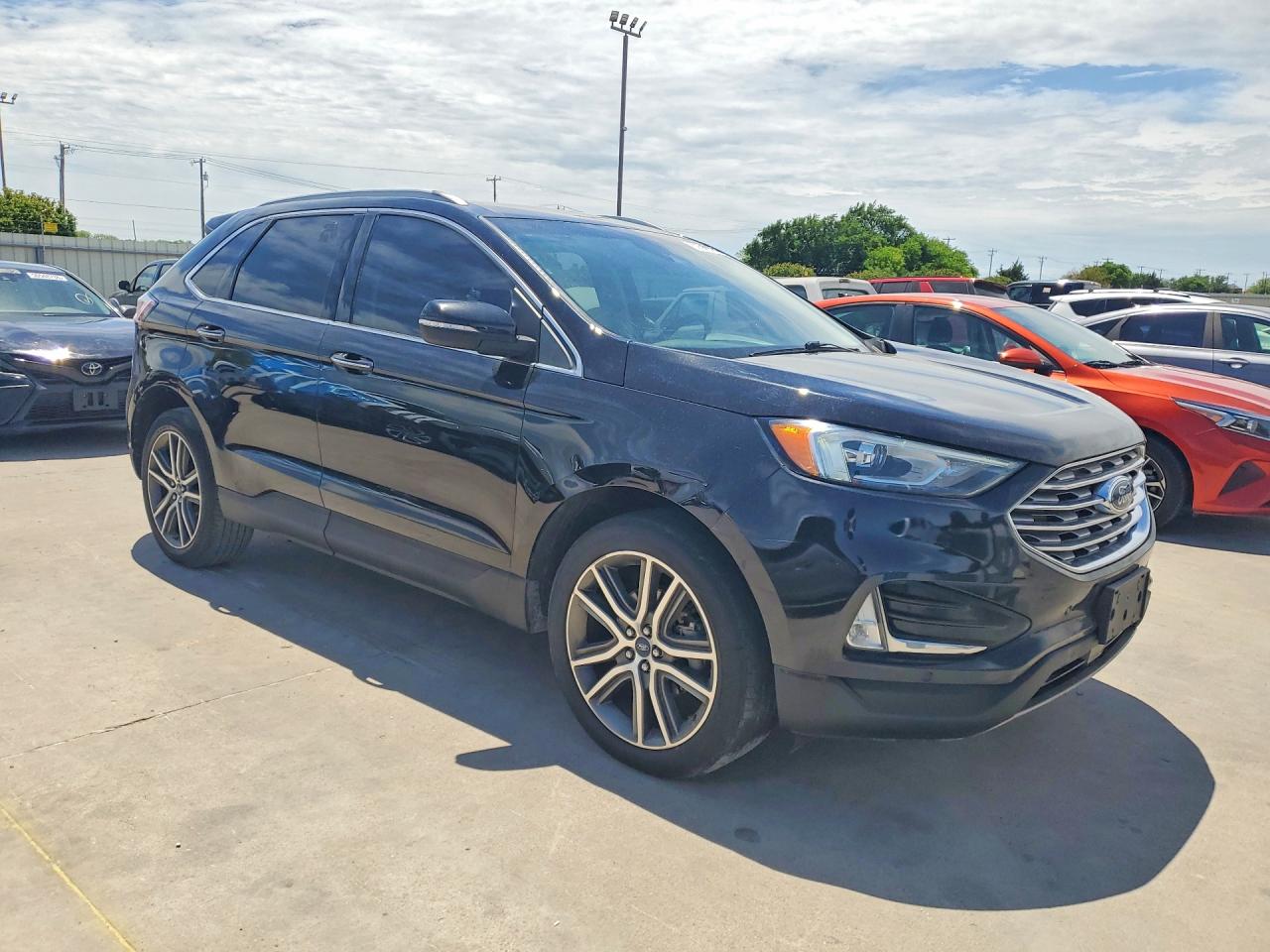 Ford Edge Titanium